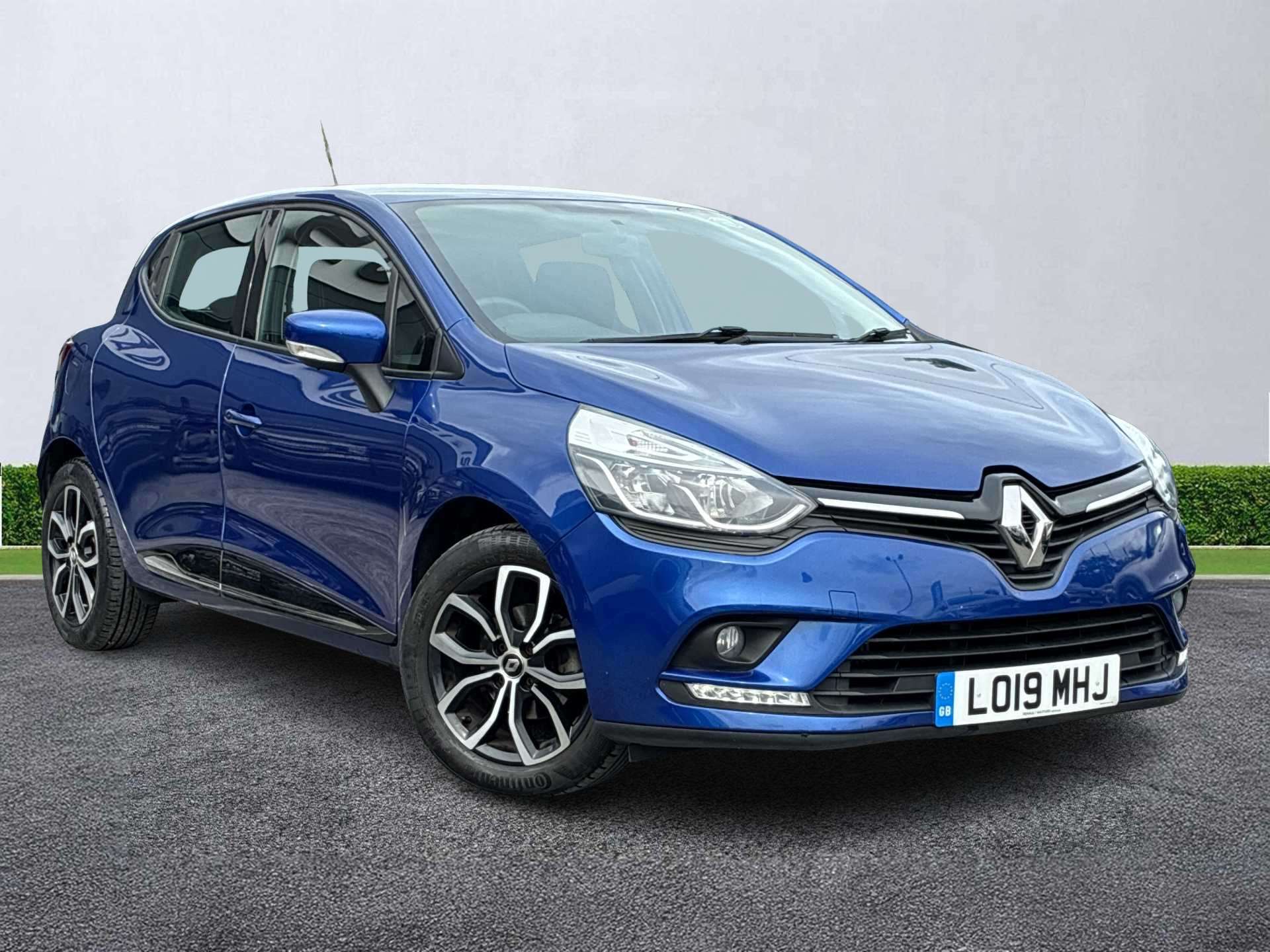 RENAULT CLIO HATCHBACK 0.9 Tce 75 Play 5Dr