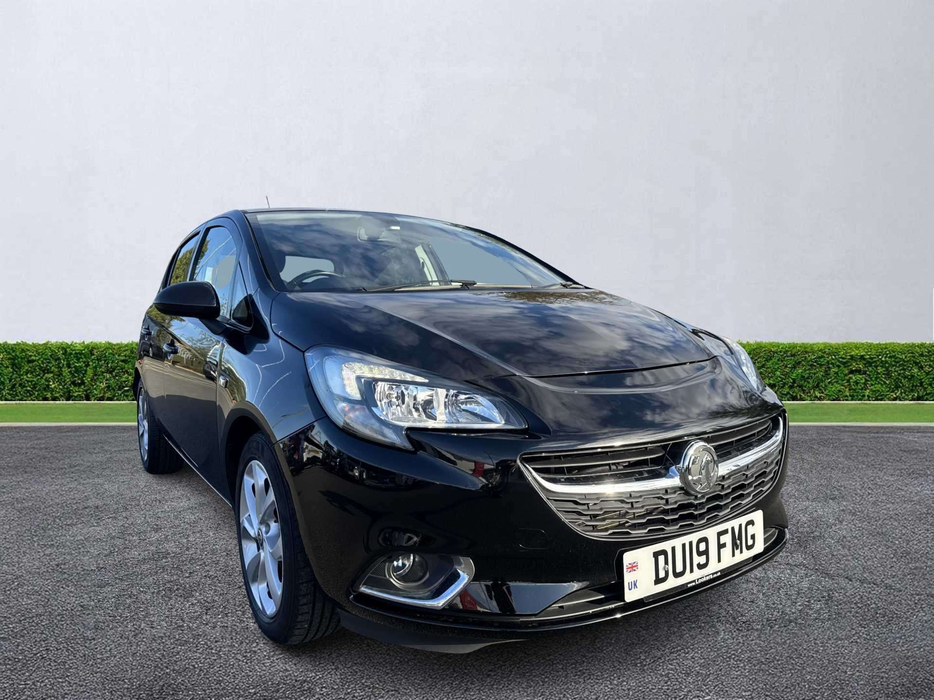 VAUXHALL CORSA HATCHBACK 1.4 Sri Nav 5Dr