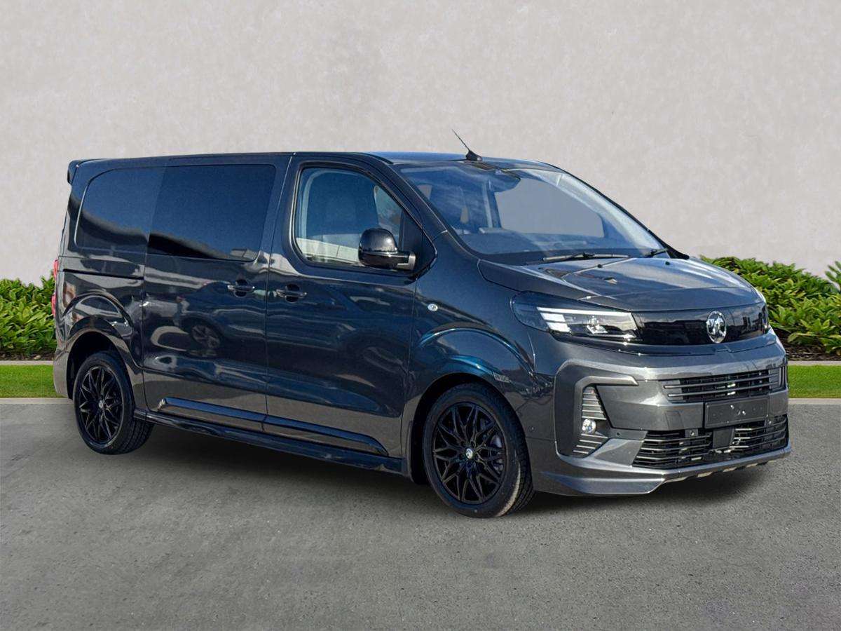 VAUXHALL VIVARO M DIESEL SPECIAL EDITION 2.2 Turbo D 180 Gs H1 Double Cab Auto