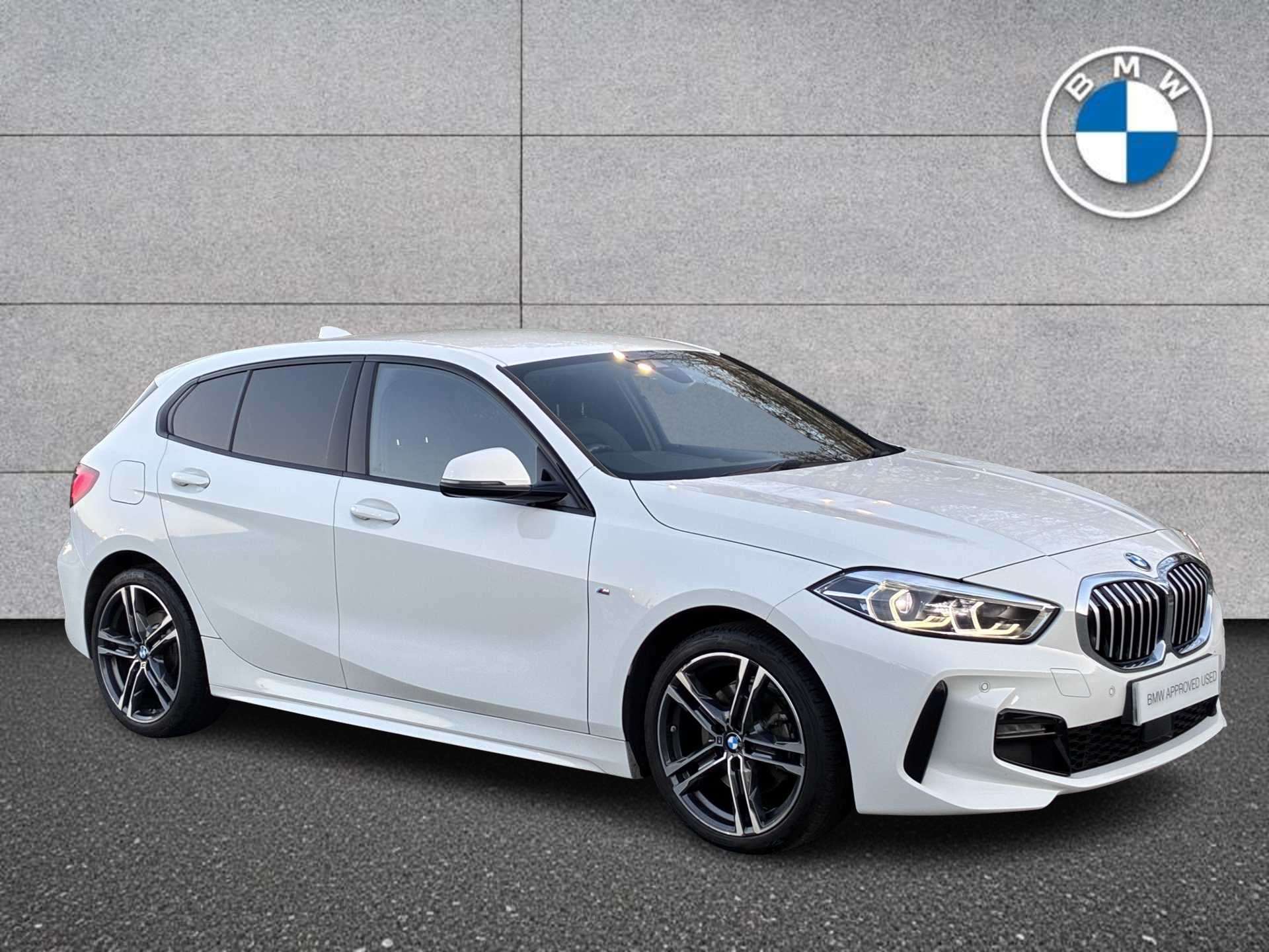 BMW 1 SERIES HATCHBACK 118i [136] M Sport 5dr [Live Cockpit Professional]