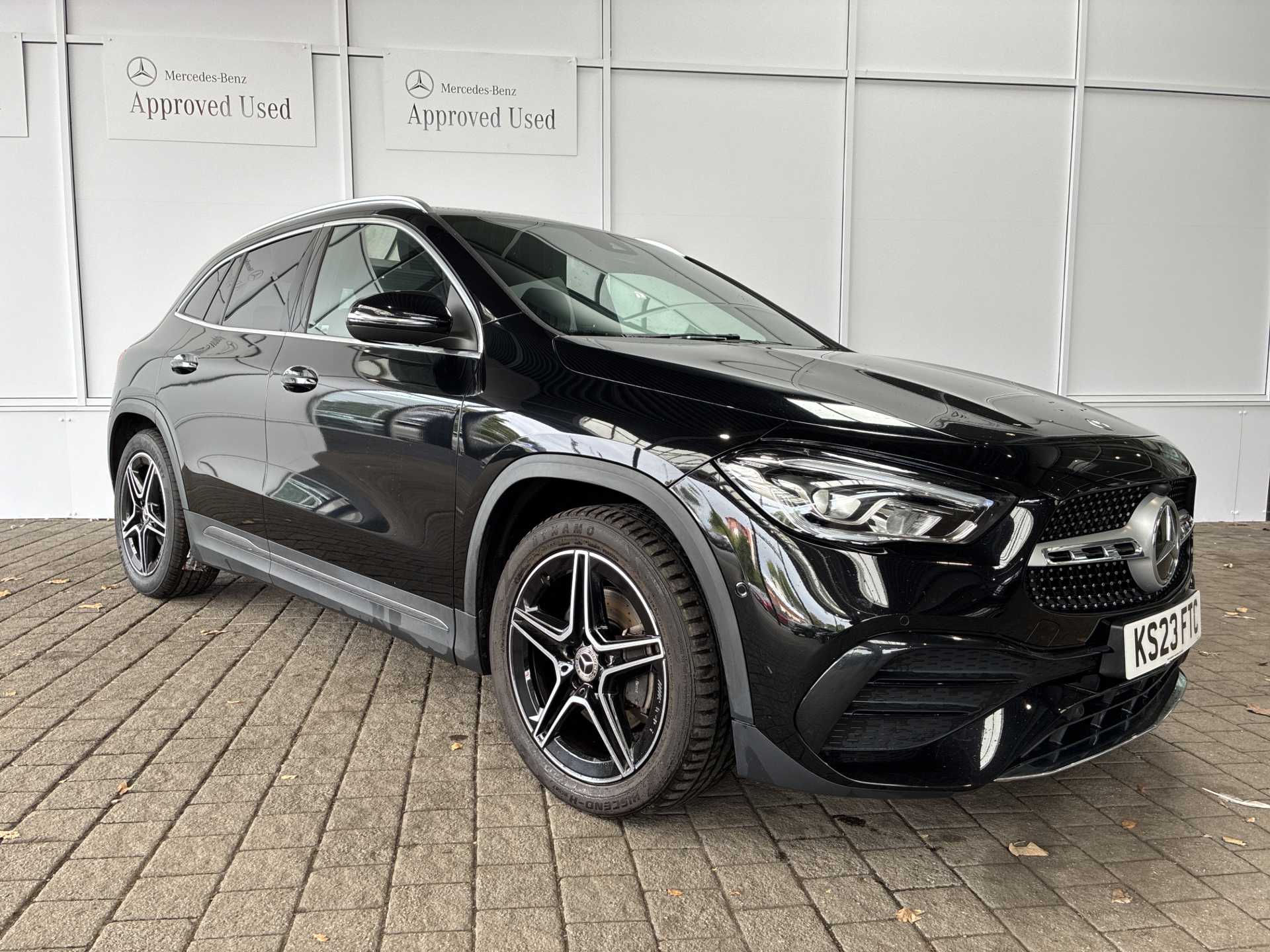 MERCEDES-BENZ GLA HATCHBACK Gla 200 Amg Line Executive 5Dr Auto