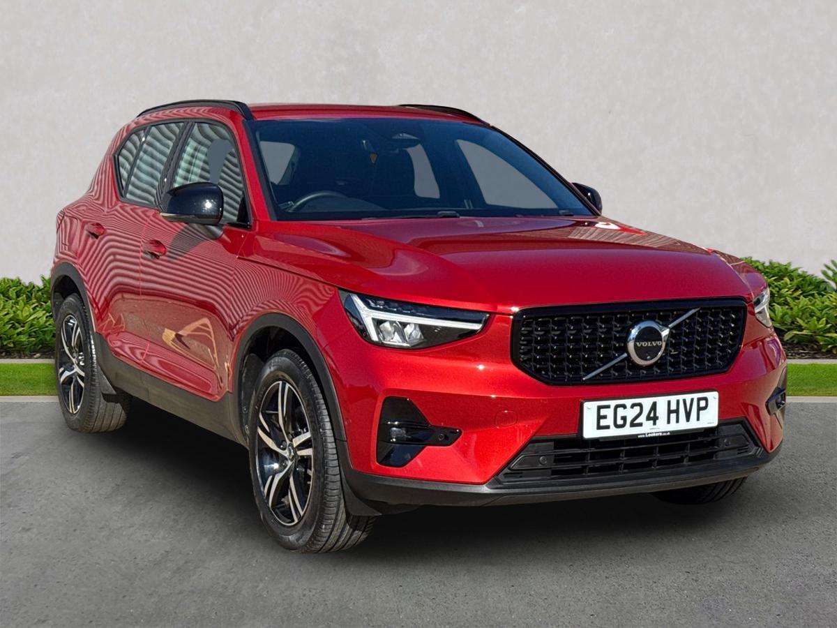 VOLVO XC40 ESTATE 2.0 B3P Plus Dark 5Dr Auto