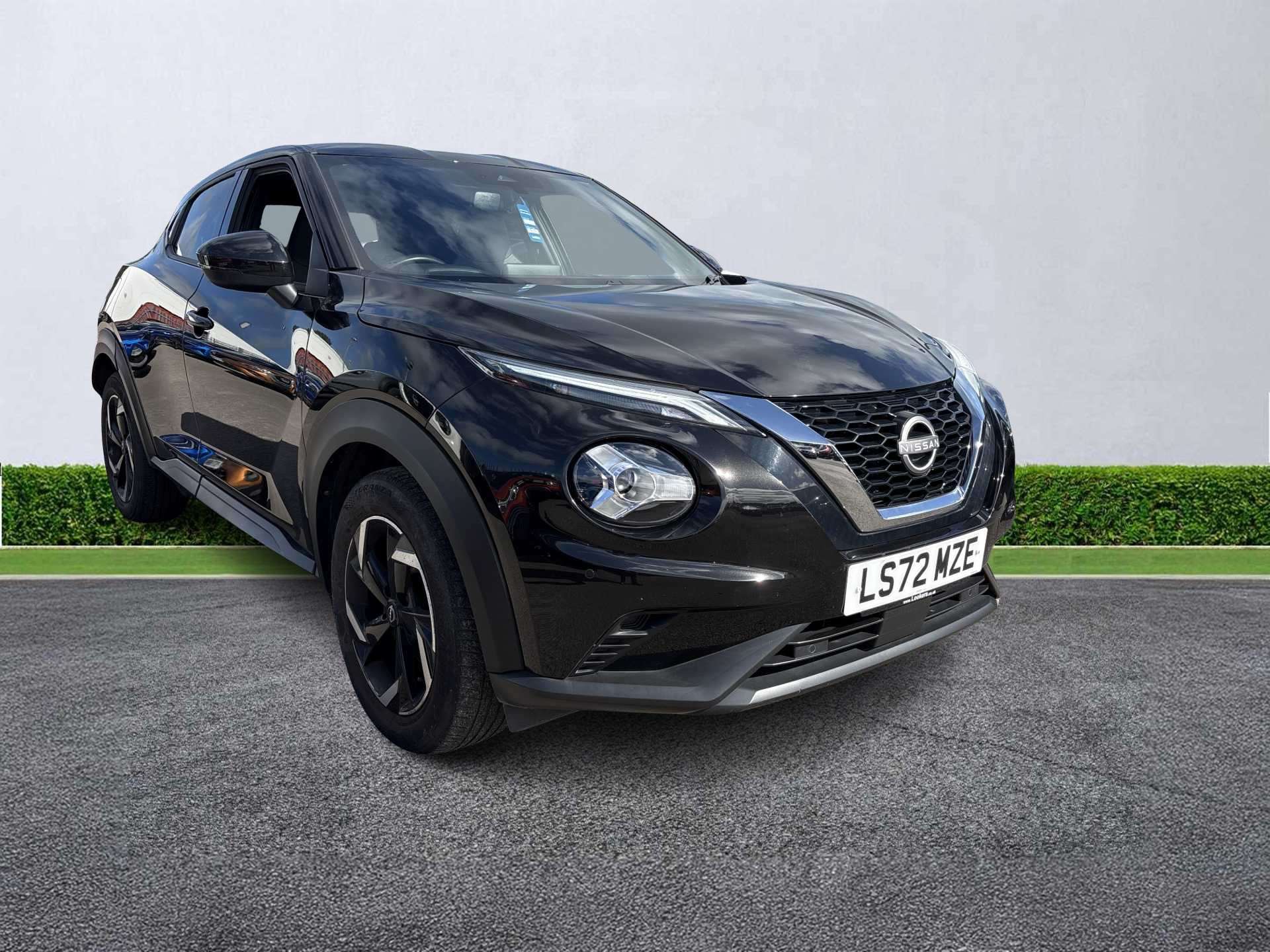 NISSAN JUKE HATCHBACK 1.0 Dig-T 114 N-Connecta 5Dr Dct
