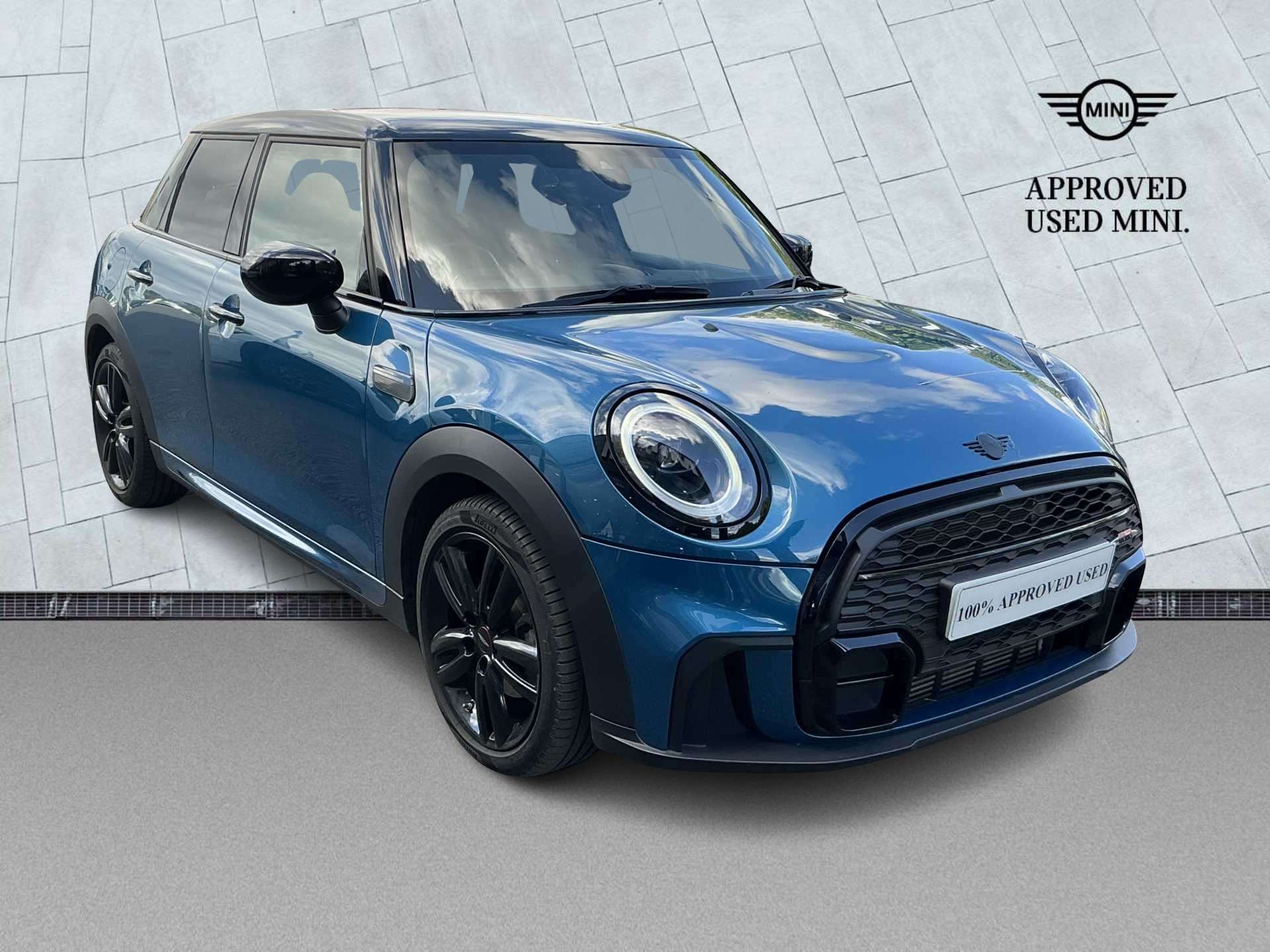 MINI HATCHBACK 1.5 Cooper Sport Premium 5Dr Auto