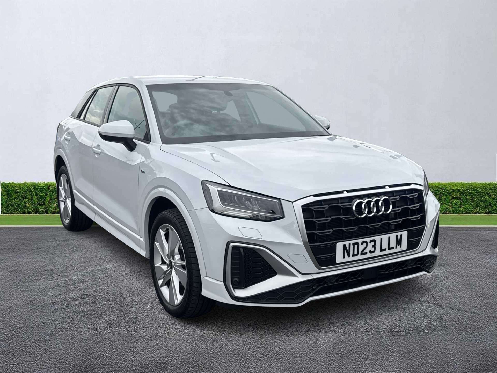 AUDI Q2 ESTATE 35 Tfsi S Line 5Dr S Tronic