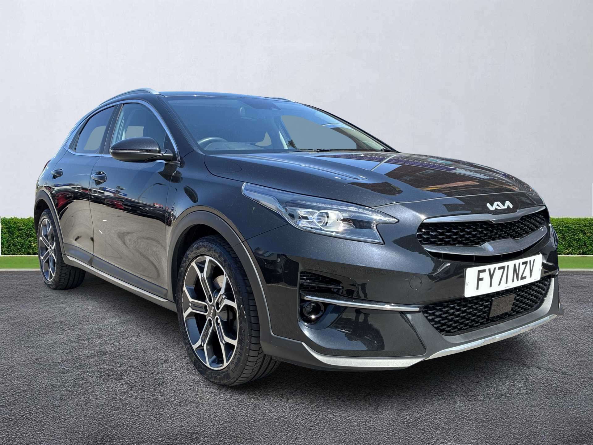 KIA XCEED HATCHBACK 1.5T Gdi Isg 3 5Dr