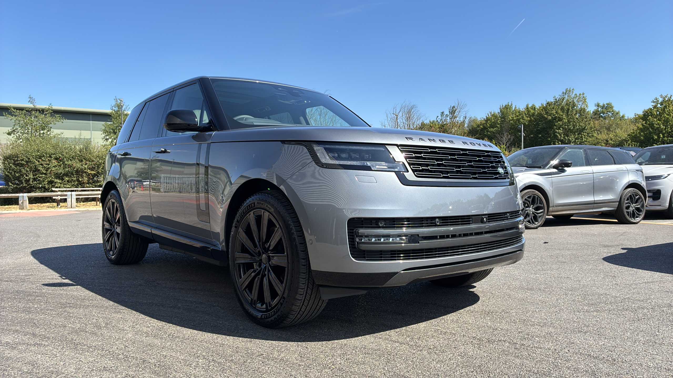 LAND ROVER RANGE ROVER ESTATE SPECIAL EDITION 3.0 P460E Edition 4Dr Auto