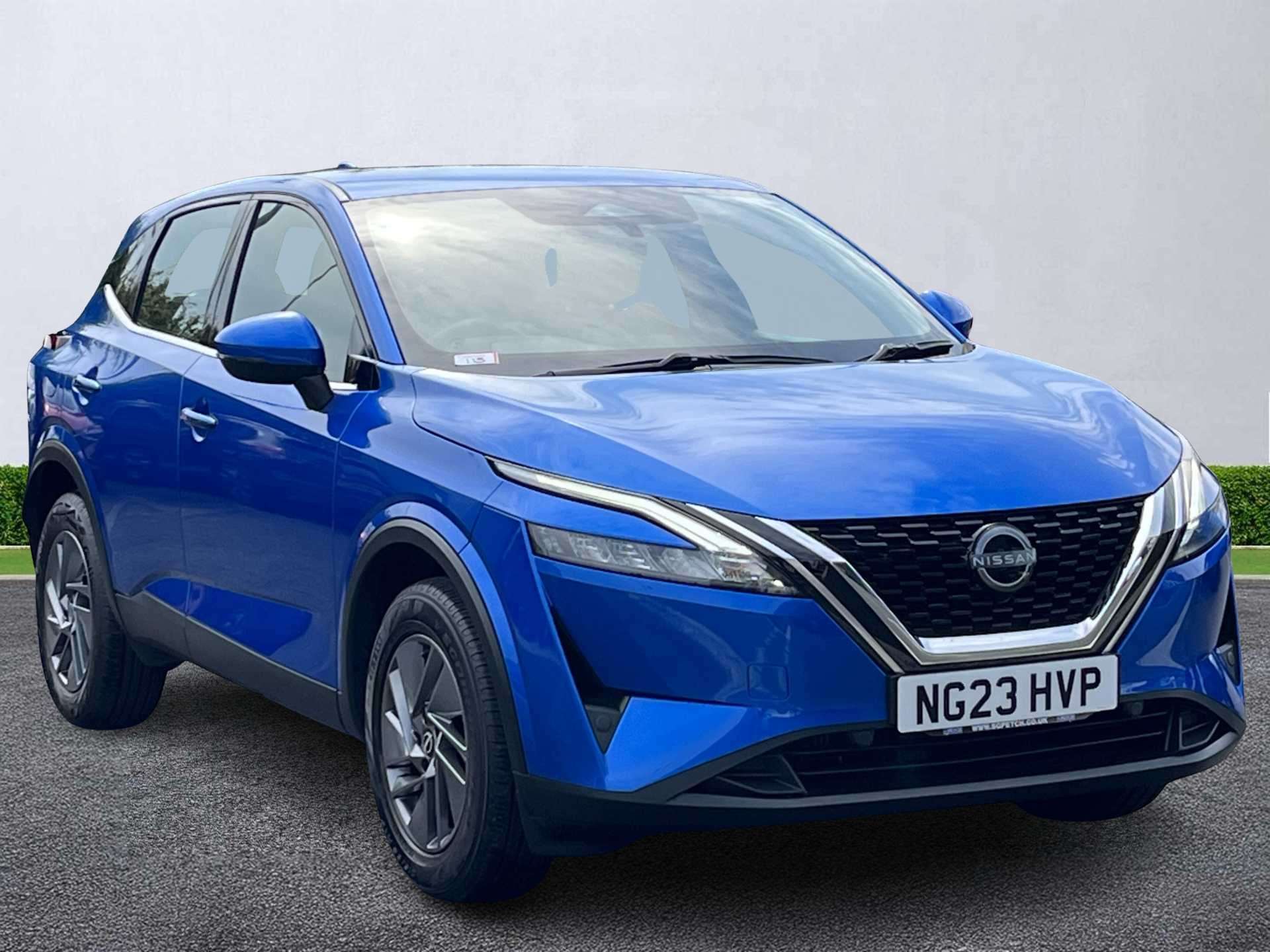 NISSAN QASHQAI HATCHBACK 1.3 Dig-T Mh Acenta Premium 5Dr