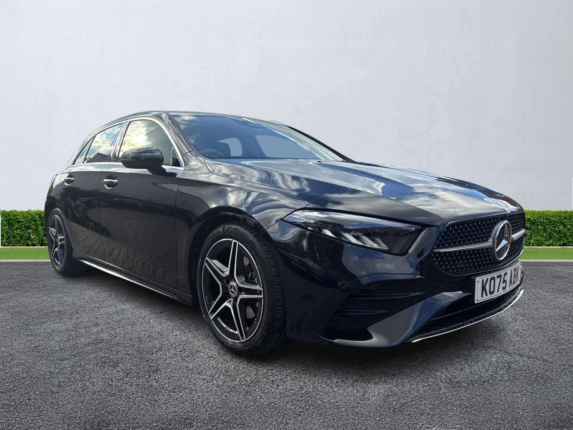 MERCEDES-BENZ A CLASS HATCHBACK A180 Amg Line Executive 5Dr Auto