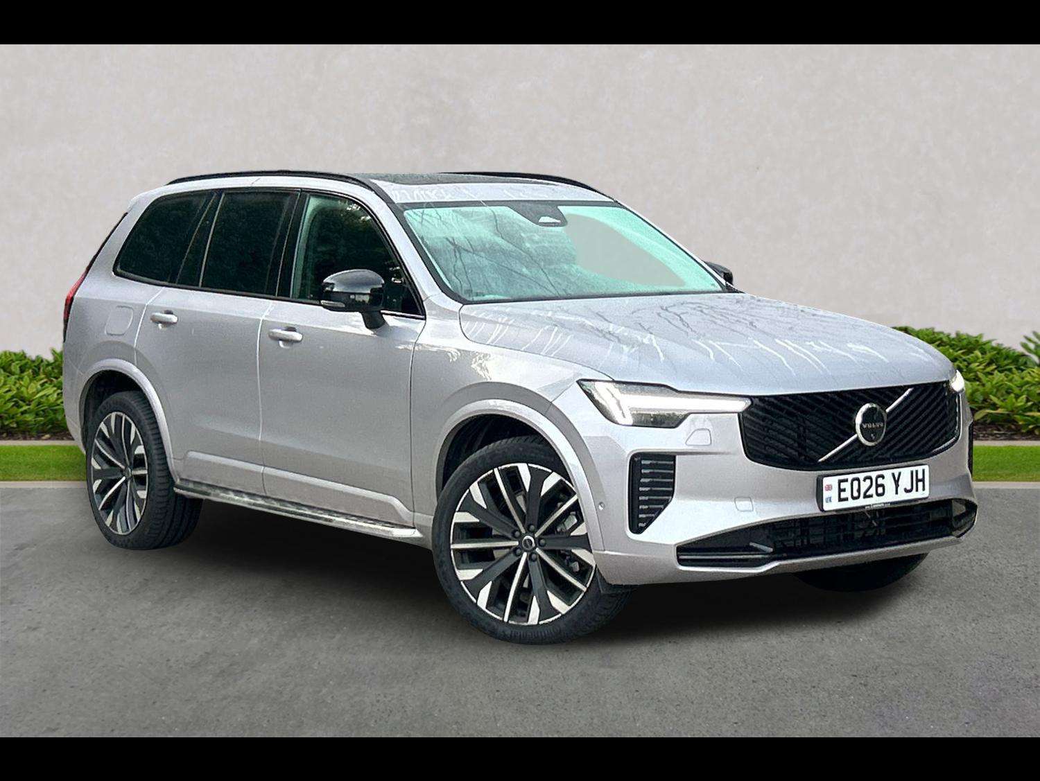 VOLVO XC90 ESTATE 2.0 B5P Ultra Dark 5Dr Awd Geartronic