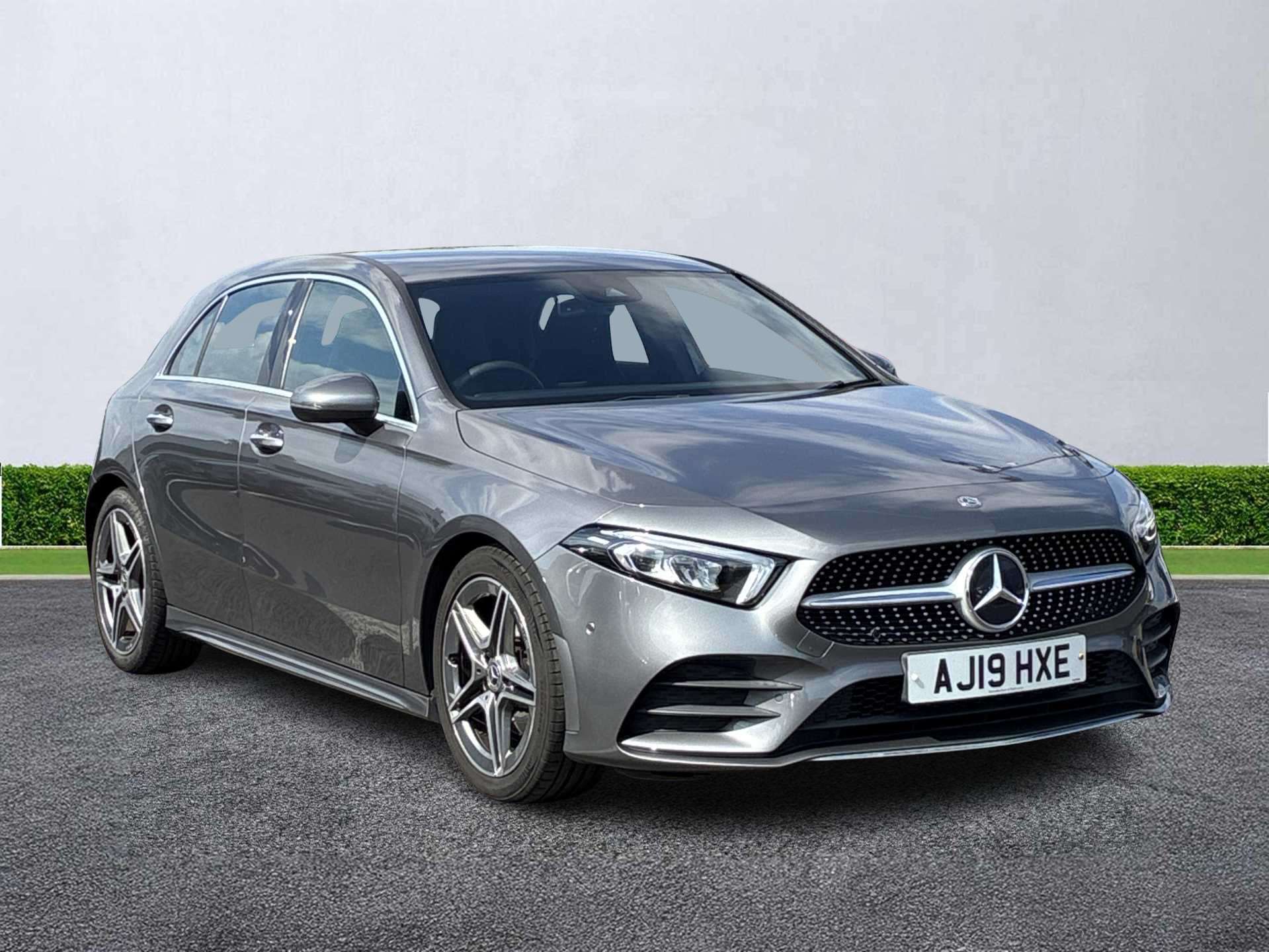 MERCEDES-BENZ A CLASS HATCHBACK A200 Amg Line Premium 5Dr