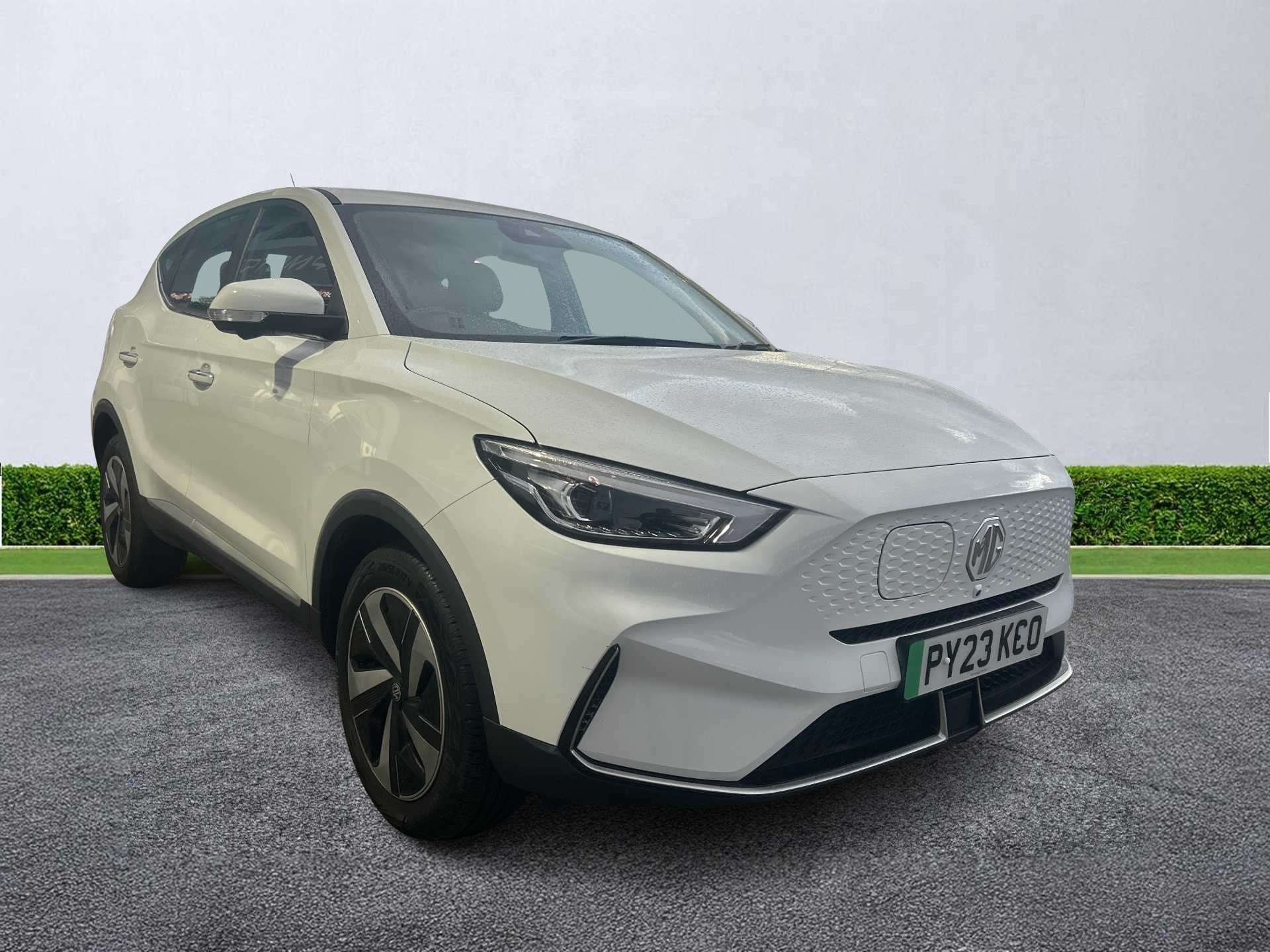 MG MOTOR UK ZS ELECTRIC HATCHBACK 115Kw Se Ev Long Range 73Kwh 5Dr Auto