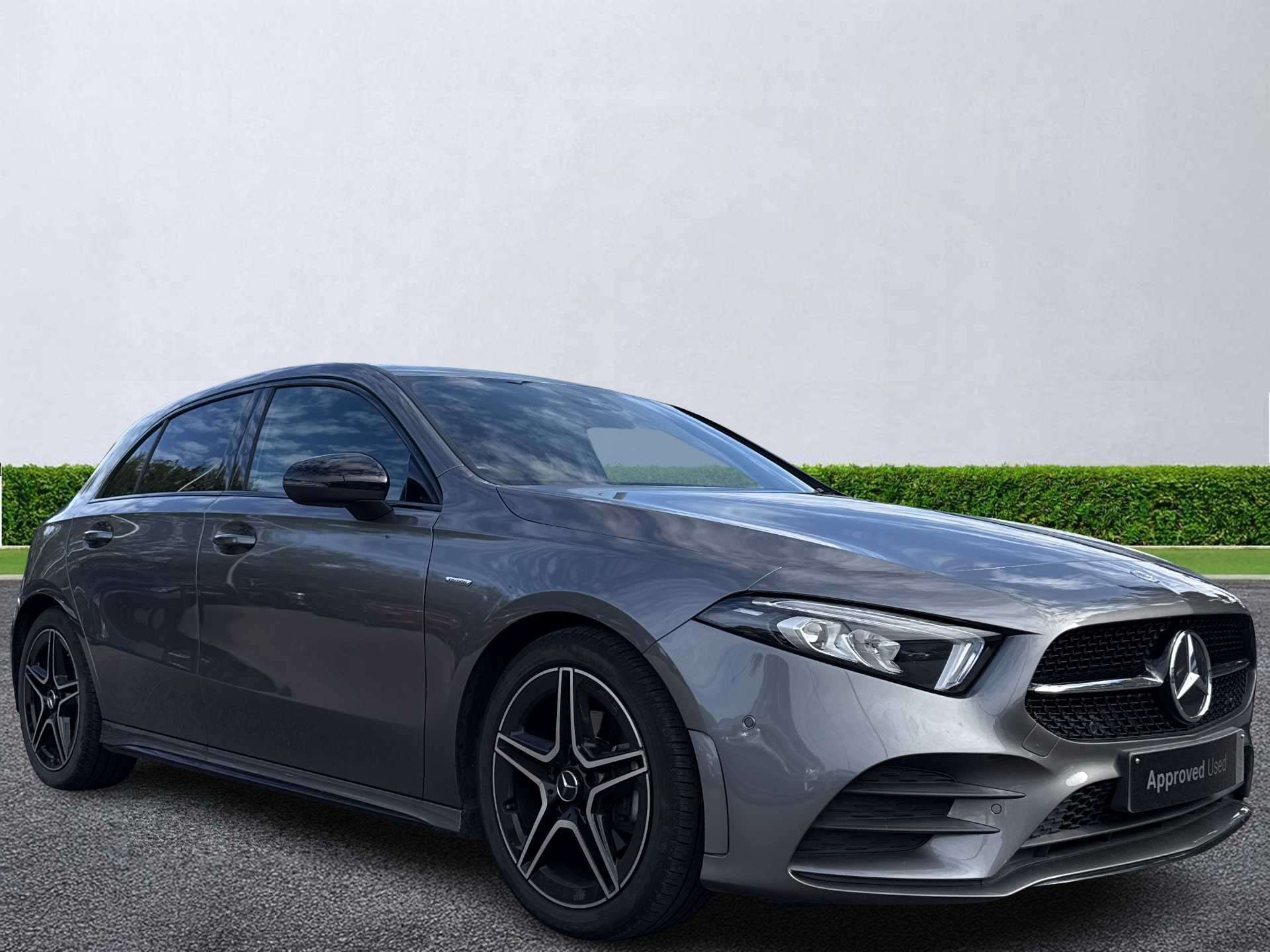 MERCEDES-BENZ A CLASS HATCHBACK SPECIAL EDITIONS A200 Amg Line Executive Edition 5Dr Auto
