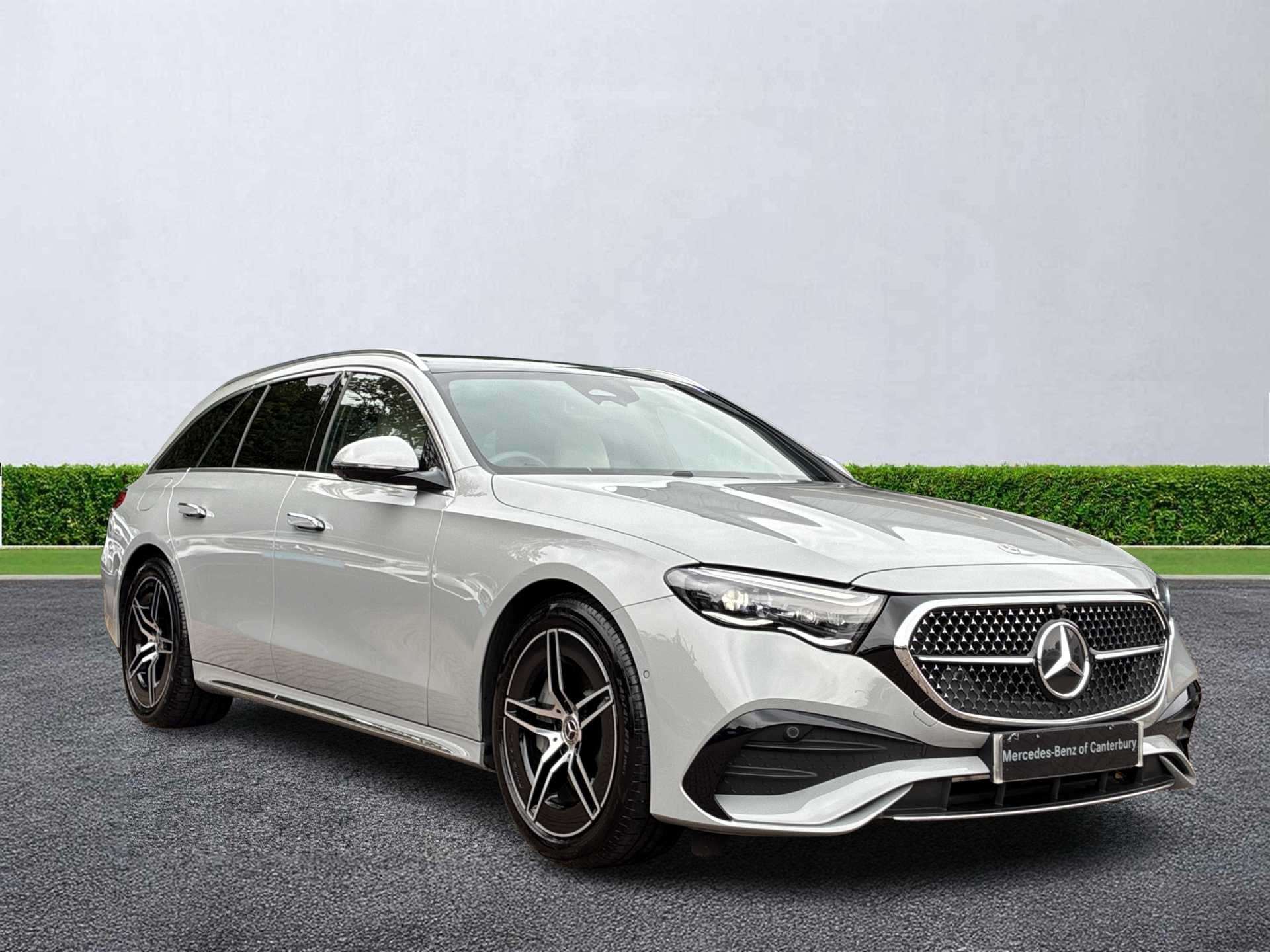 MERCEDES-BENZ E CLASS DIESEL ESTATE E220D Amg Line Premium 5Dr 9G-Tronic [Pan Roof]