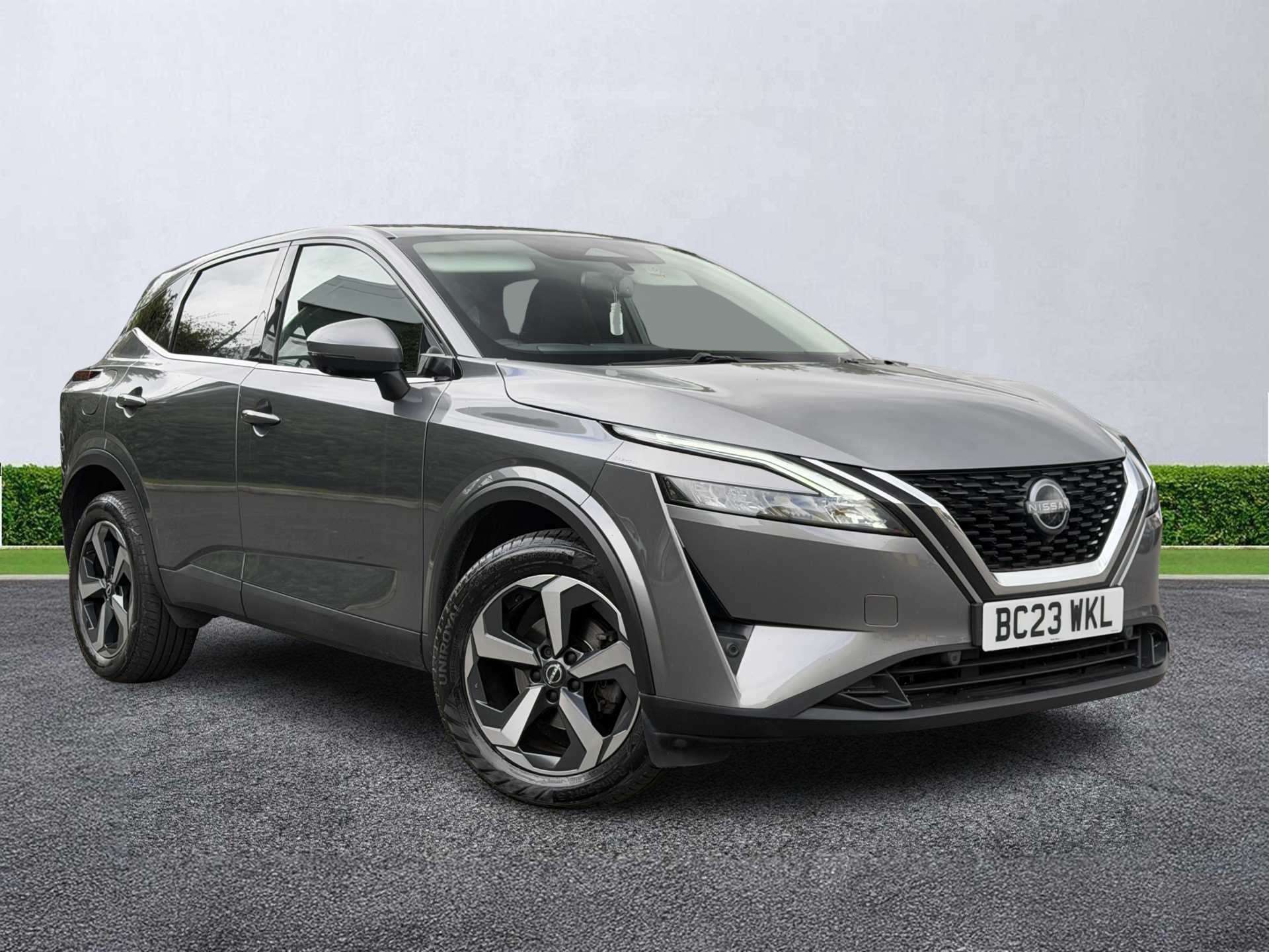 NISSAN QASHQAI HATCHBACK 1.3 Dig-T Mh 158 N-Connecta 5Dr Xtronic
