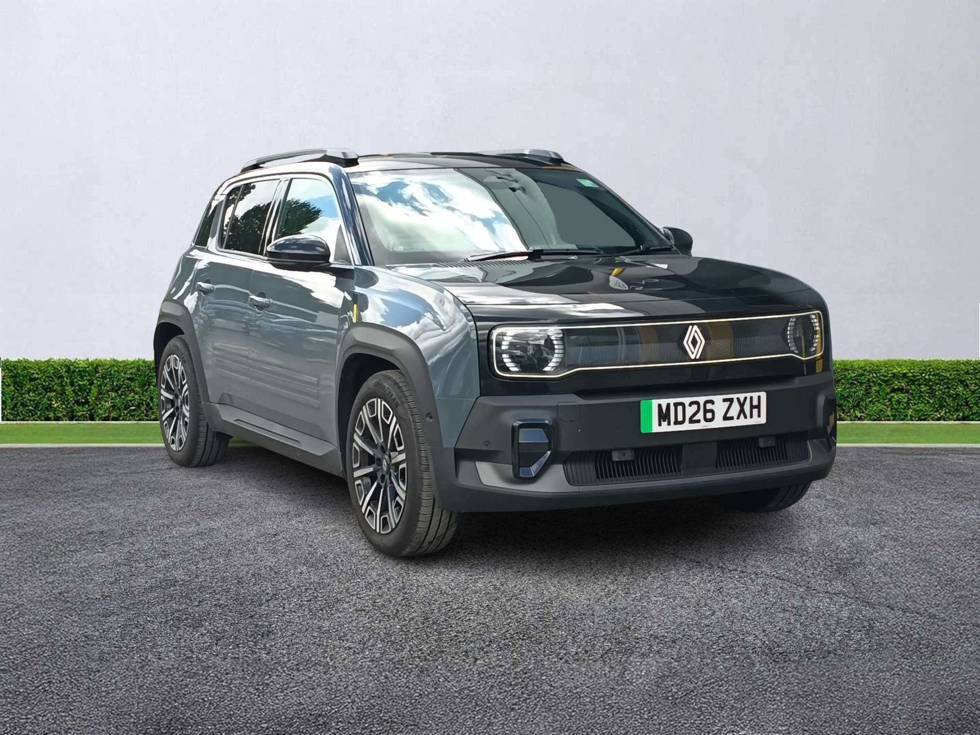 RENAULT 4 E-TECH ESTATE 110Kw Iconic+ 52Kwh Comfort Range 5Dr Auto