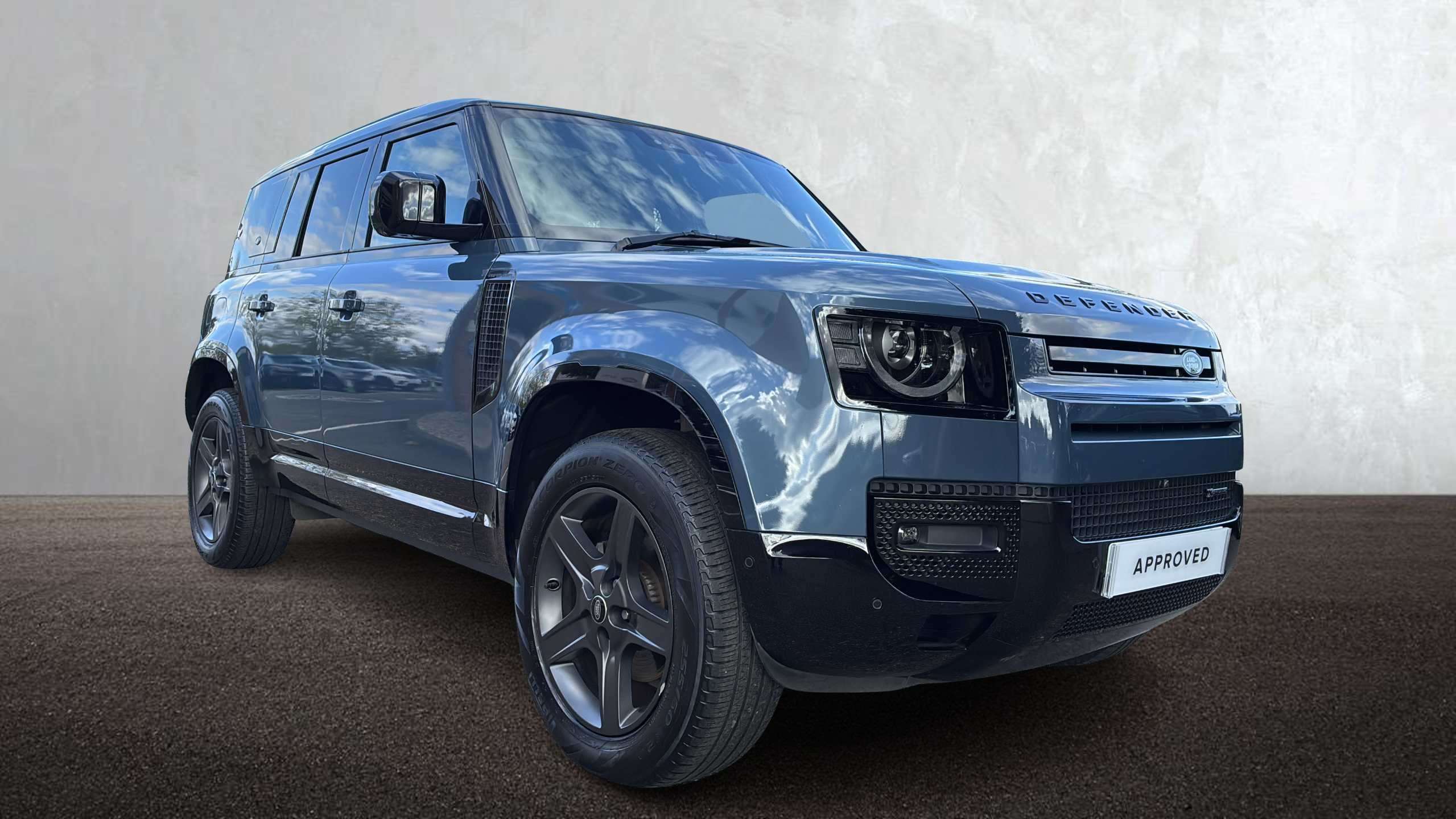LAND ROVER DEFENDER DIESEL ESTATE 3.0 D250 X-Dynamic Se 110 5Dr Auto