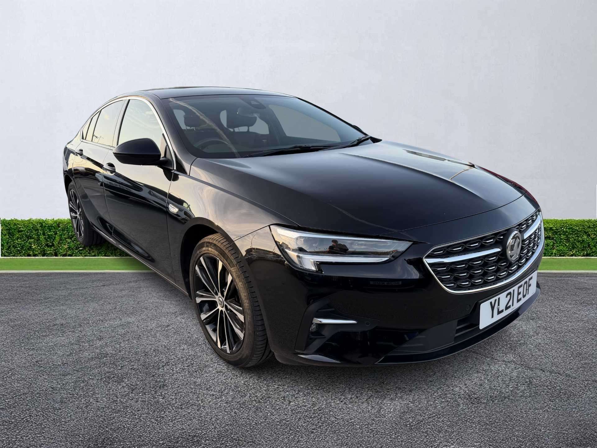 VAUXHALL INSIGNIA DIESEL GRAND SPORT 1.5 Turbo D Ultimate Nav 5Dr