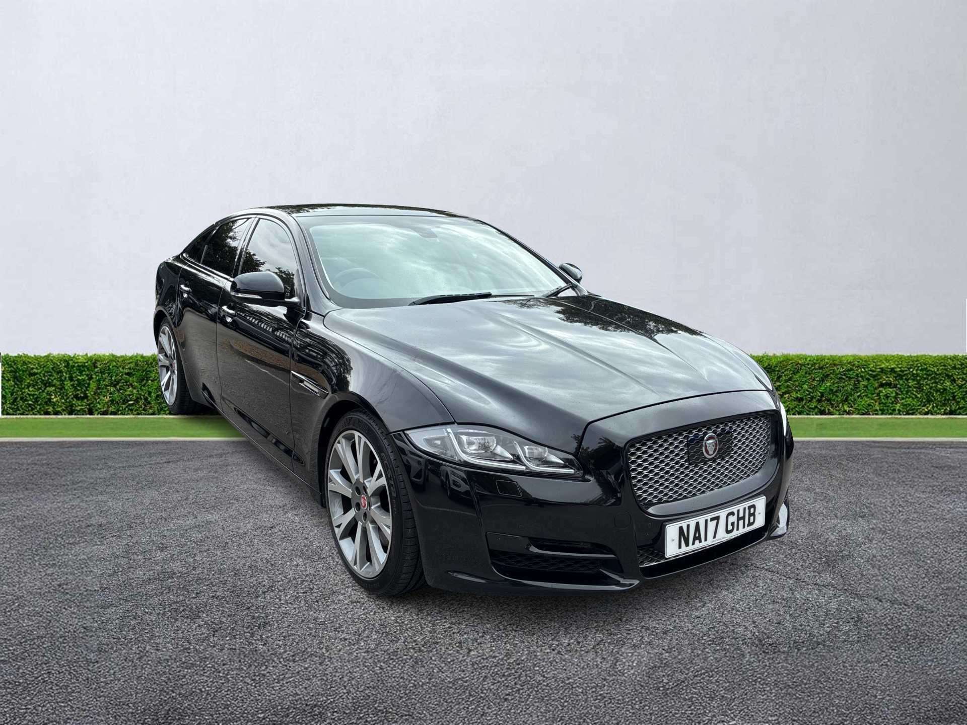 JAGUAR XJ DIESEL SALOON 3.0D V6 Portfolio 4Dr Auto