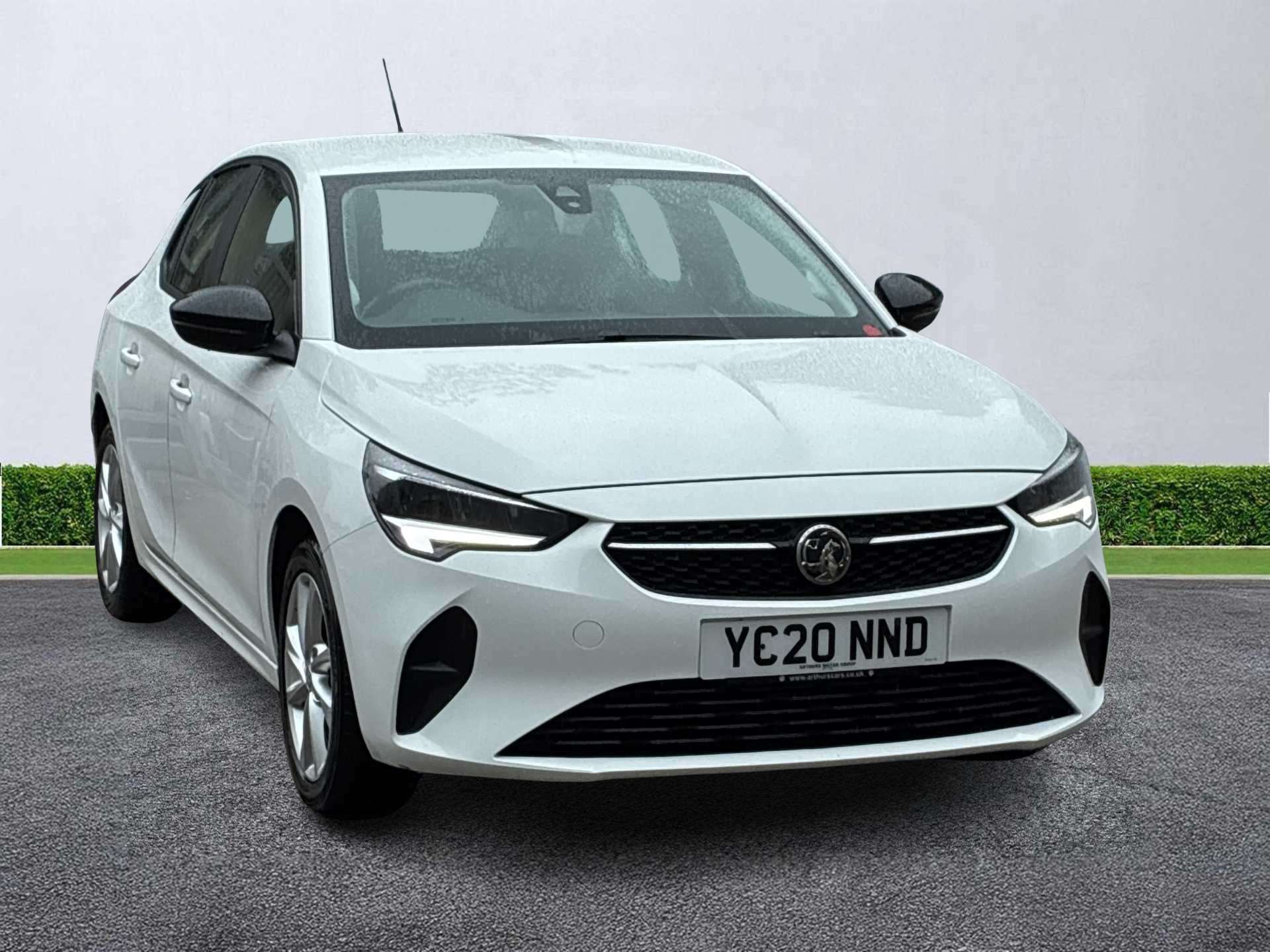 VAUXHALL CORSA HATCHBACK 1.2 Se 5Dr