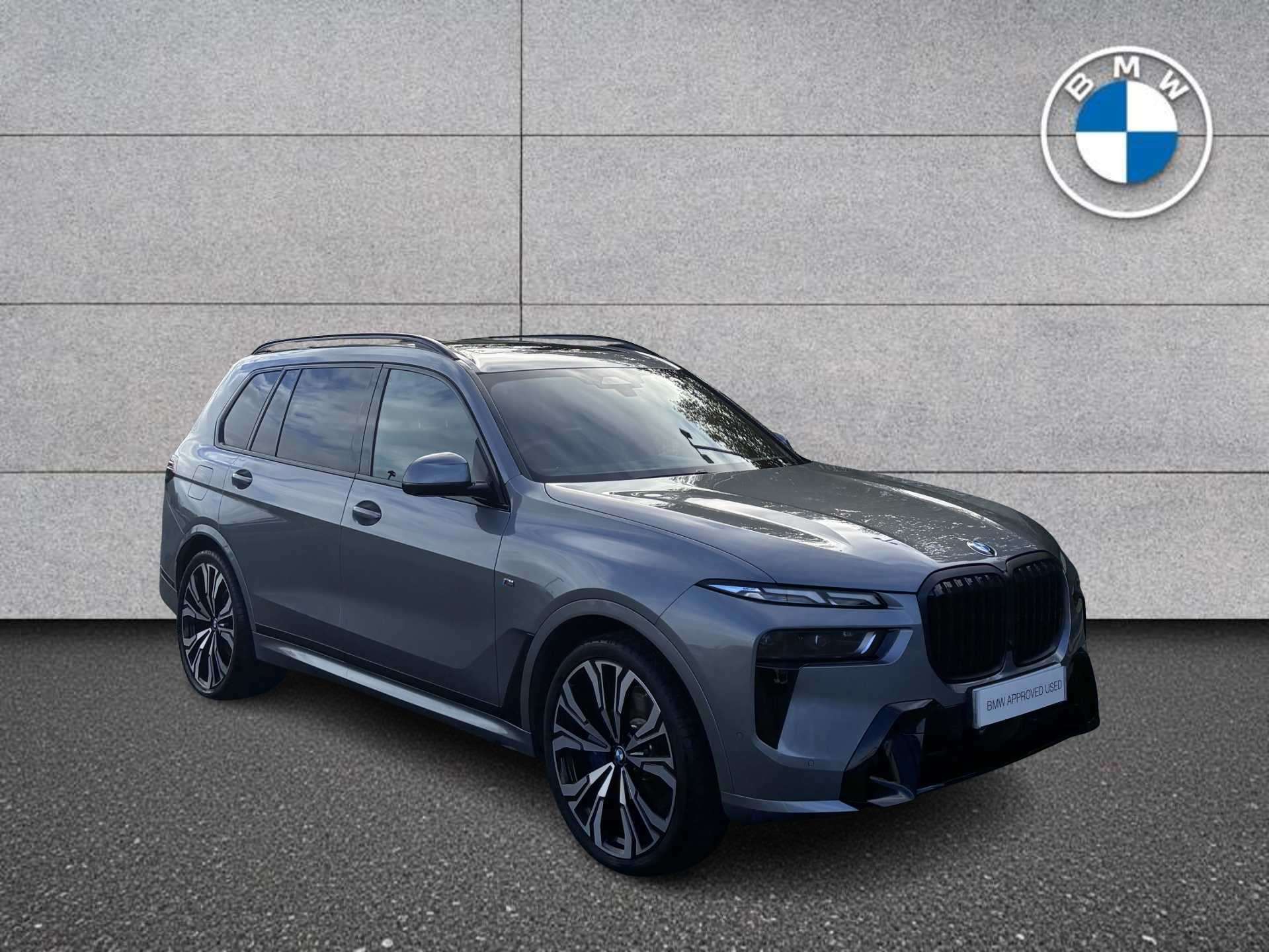 2026 BMW X7