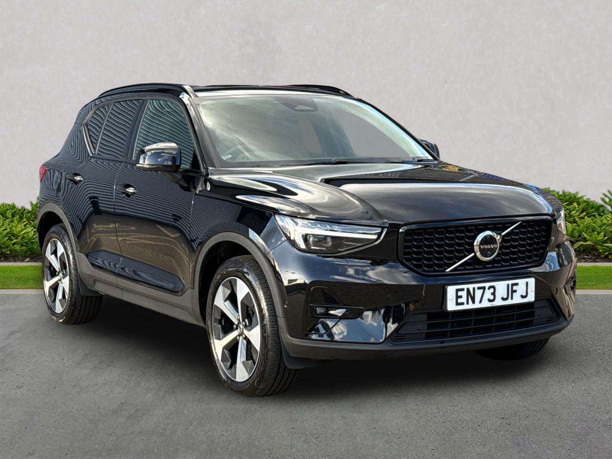VOLVO XC40 ESTATE 2.0 B3P Ultimate Dark 5Dr Auto