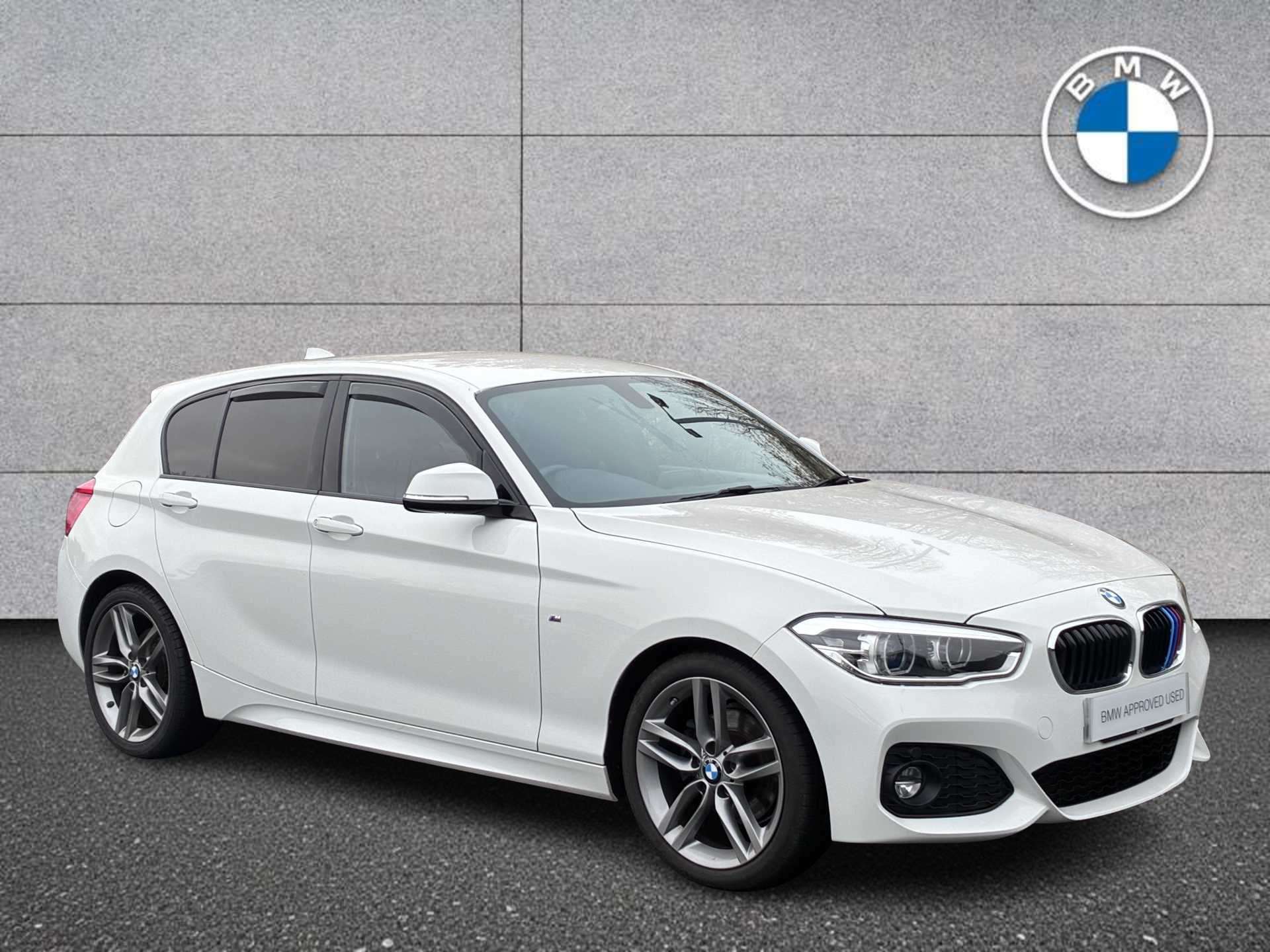 BMW 1 SERIES HATCHBACK 120i [2.0] M Sport 5dr [Nav/Servotronic] Step Auto