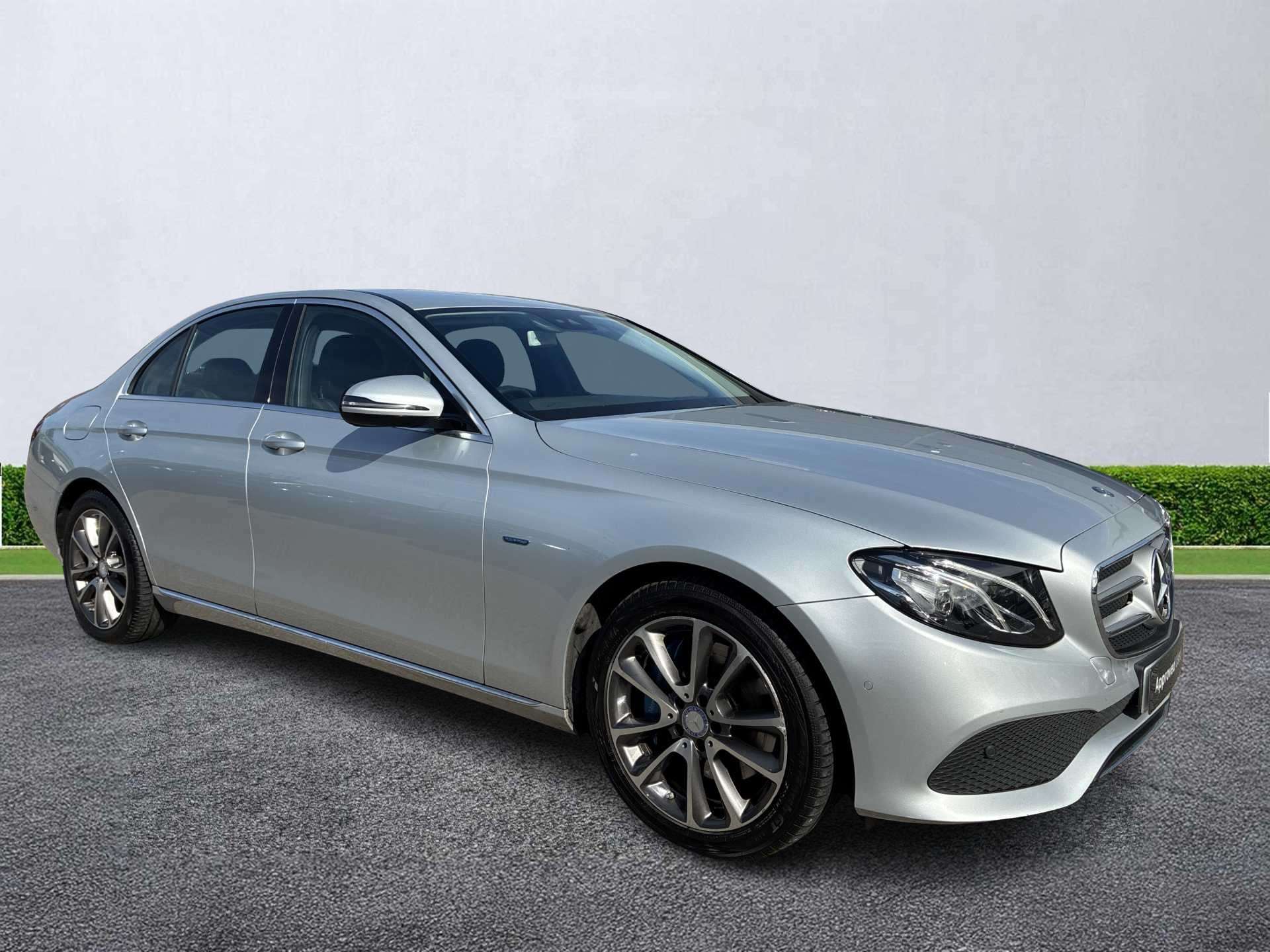 MERCEDES-BENZ E CLASS SALOON E350E Se 4Dr 9G-Tronic