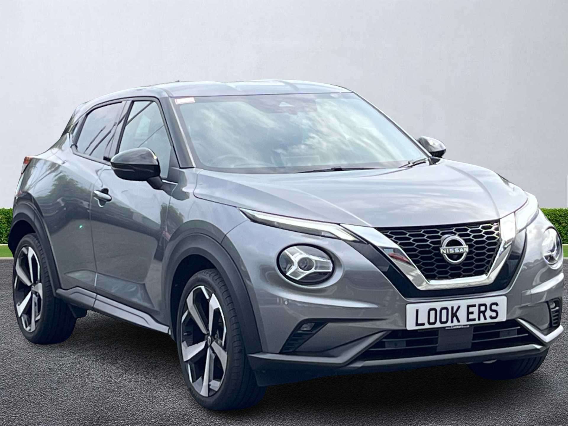 NISSAN JUKE HATCHBACK 1.0 Dig-T 114 Tekna 5Dr