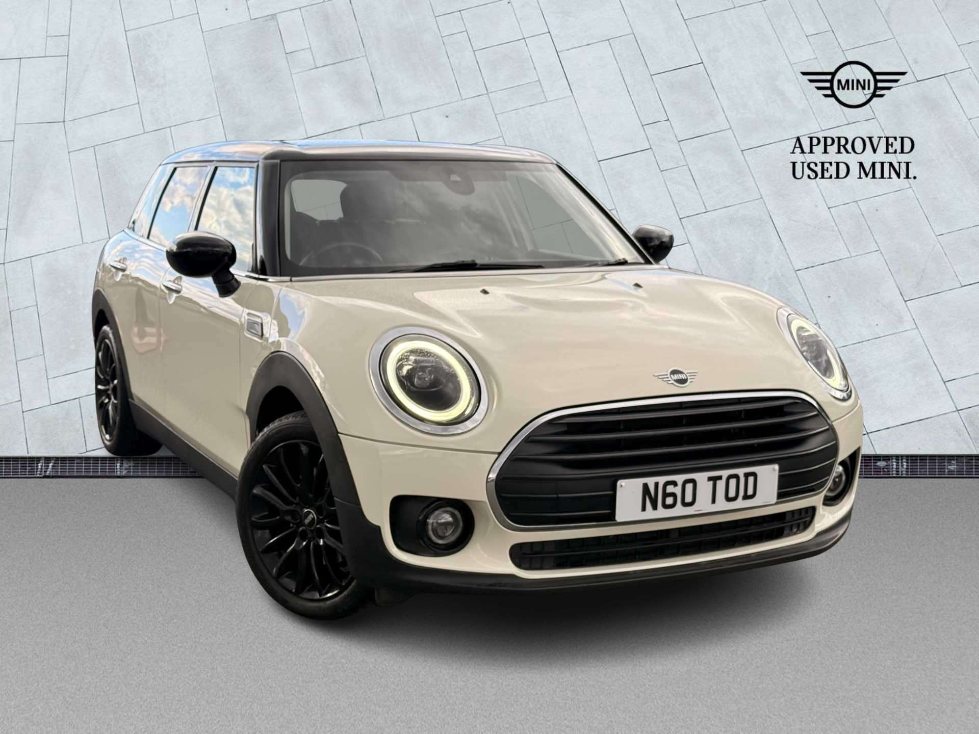 MINI CLUBMAN ESTATE 1.5 Cooper Classic 6Dr Auto