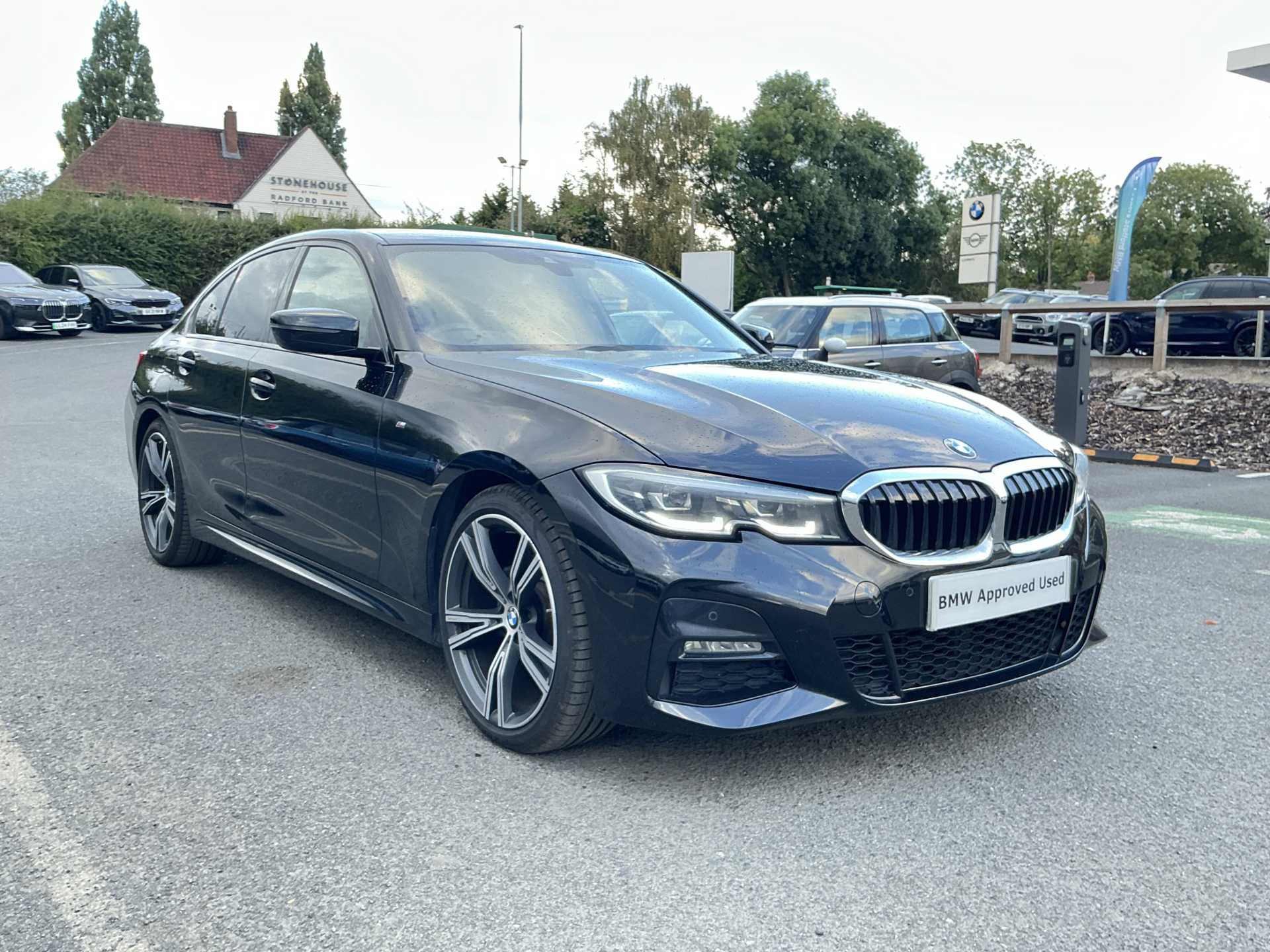 BMW 3 SERIES SALOON 320I Xdrive M Sport 4Dr Step Auto