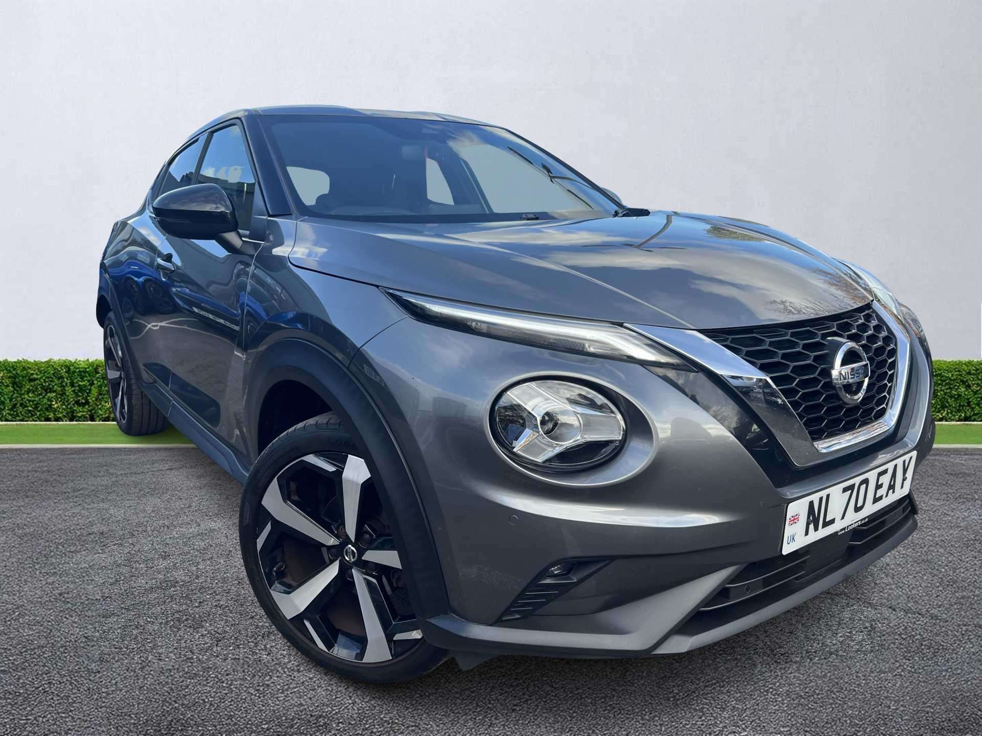 NISSAN JUKE HATCHBACK 1.0 DiG-T Tekna 5dr