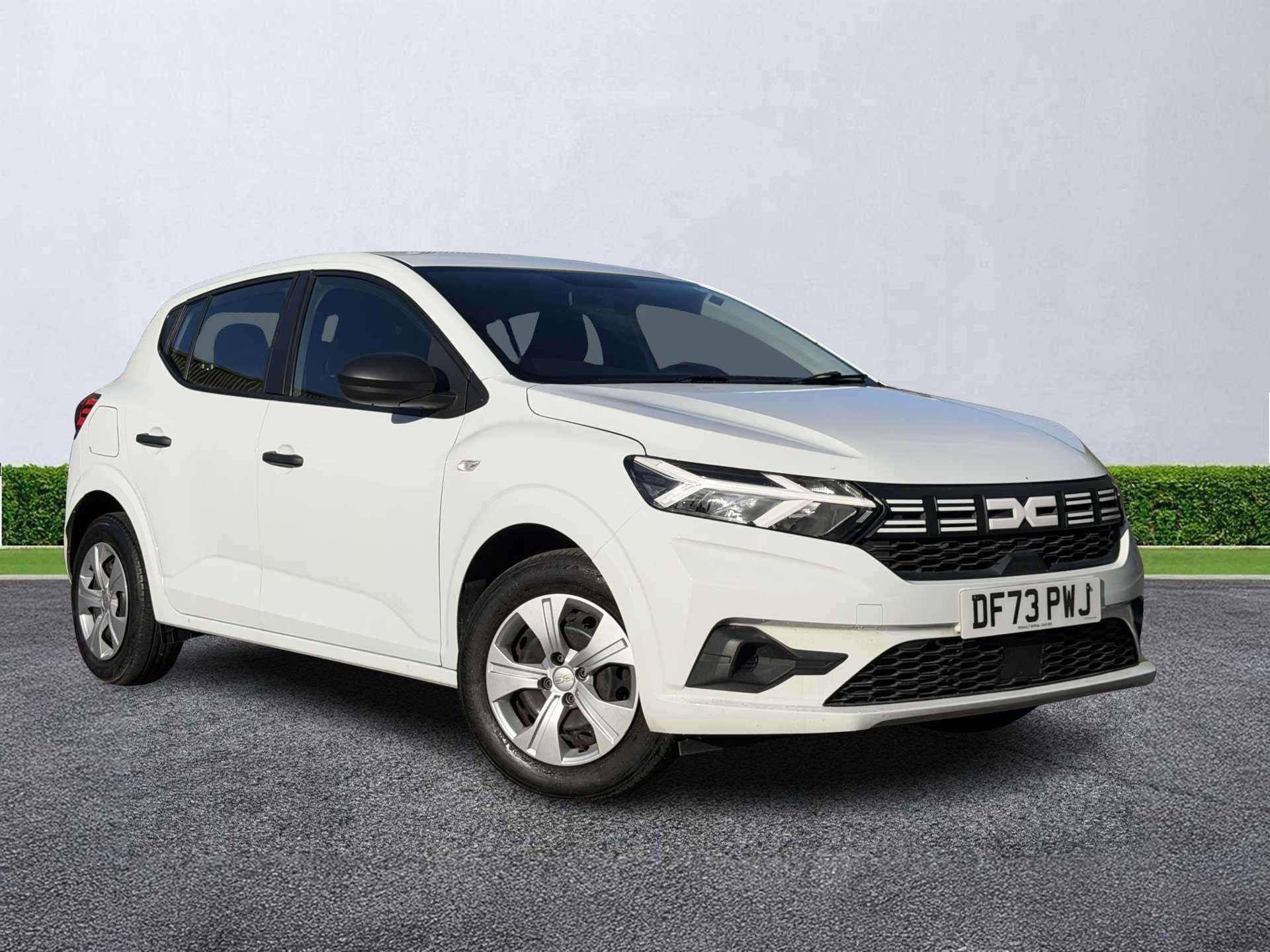 DACIA SANDERO HATCHBACK 1.0 Tce Essential 5Dr