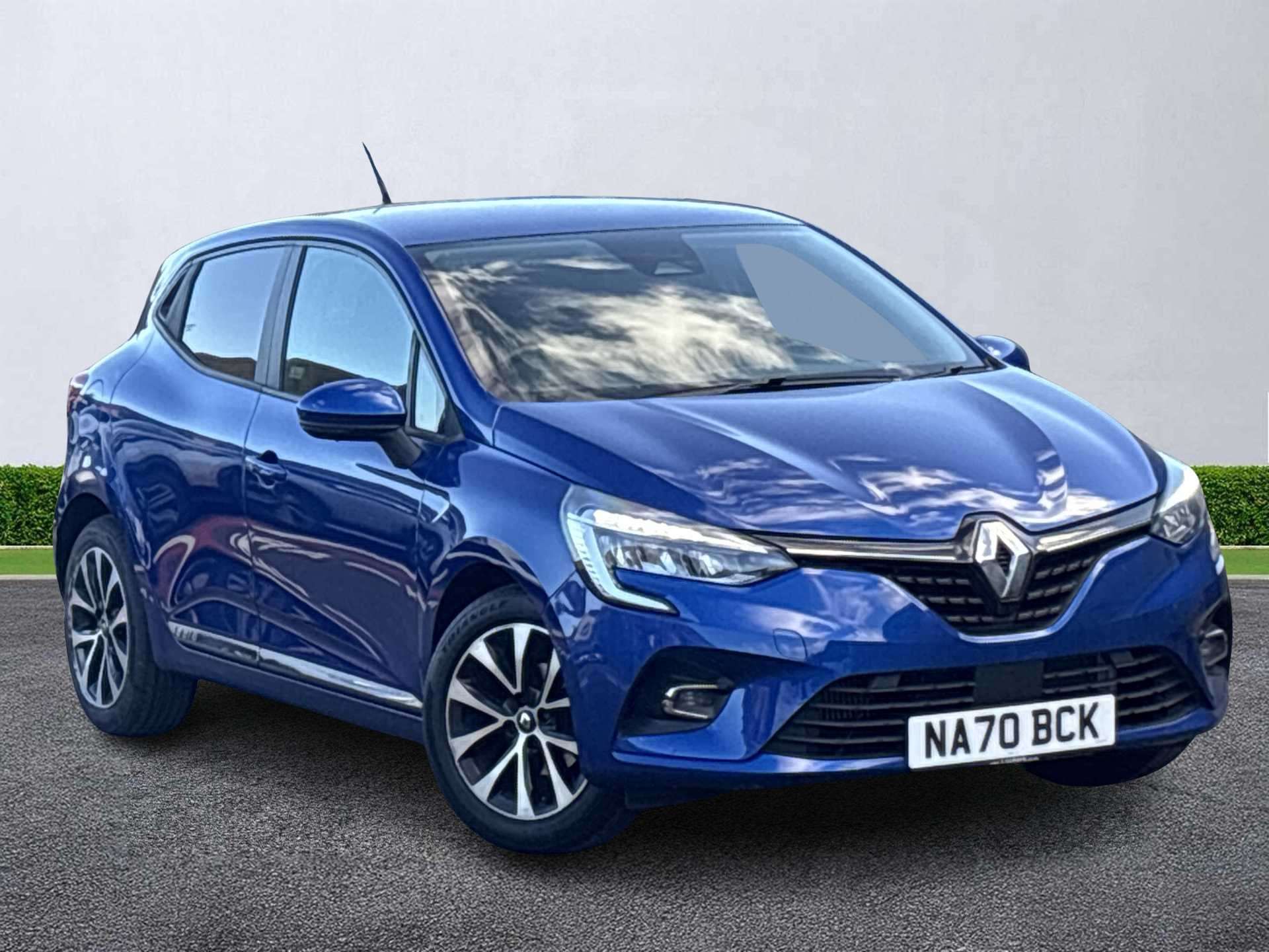 RENAULT CLIO HATCHBACK 1.0 Tce 100 Iconic 5Dr