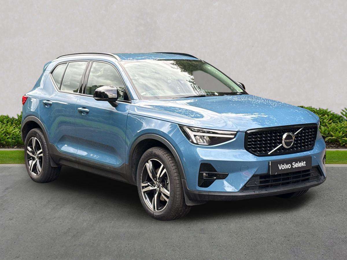 VOLVO XC40 ESTATE 2.0 B4P Plus Dark 5Dr Awd Auto