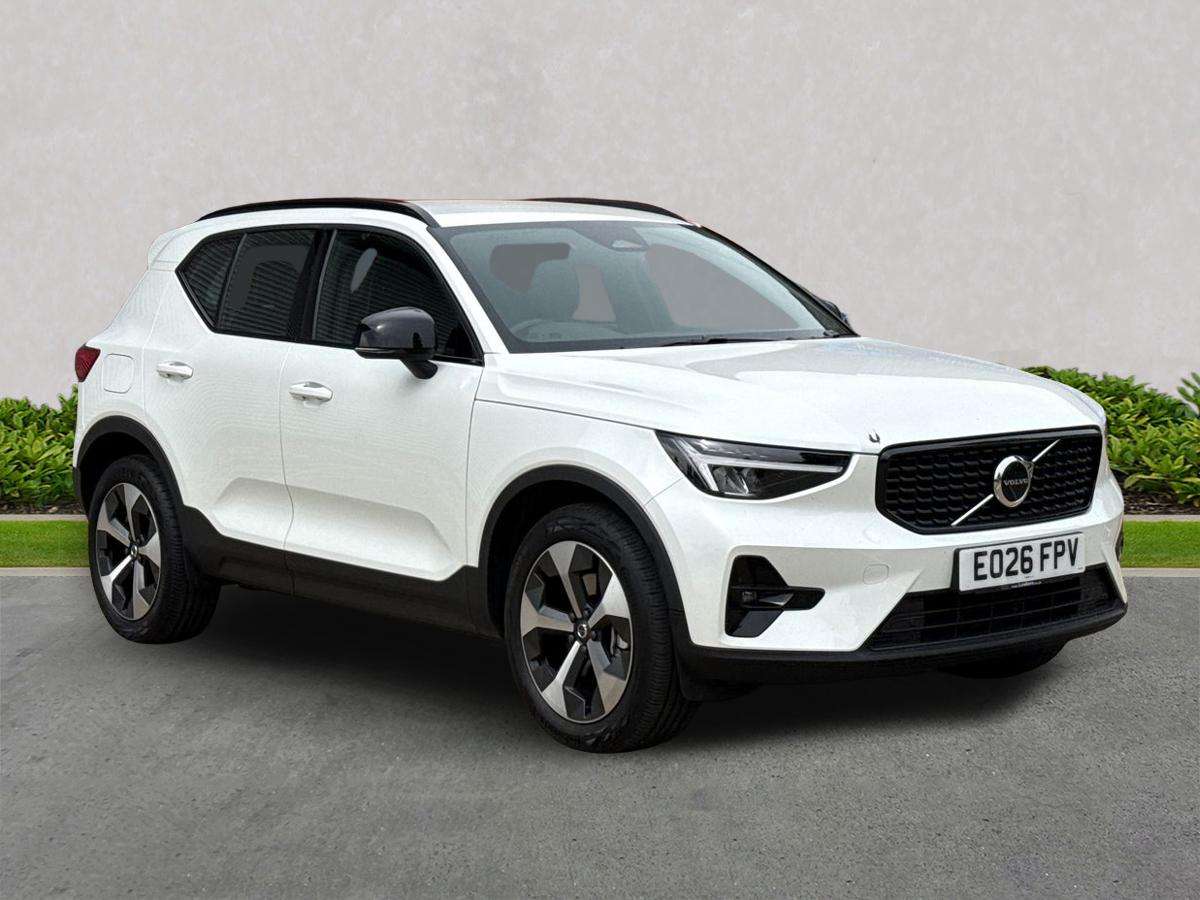 VOLVO XC40 ESTATE 2.0 B3P Plus Dark 5Dr Auto