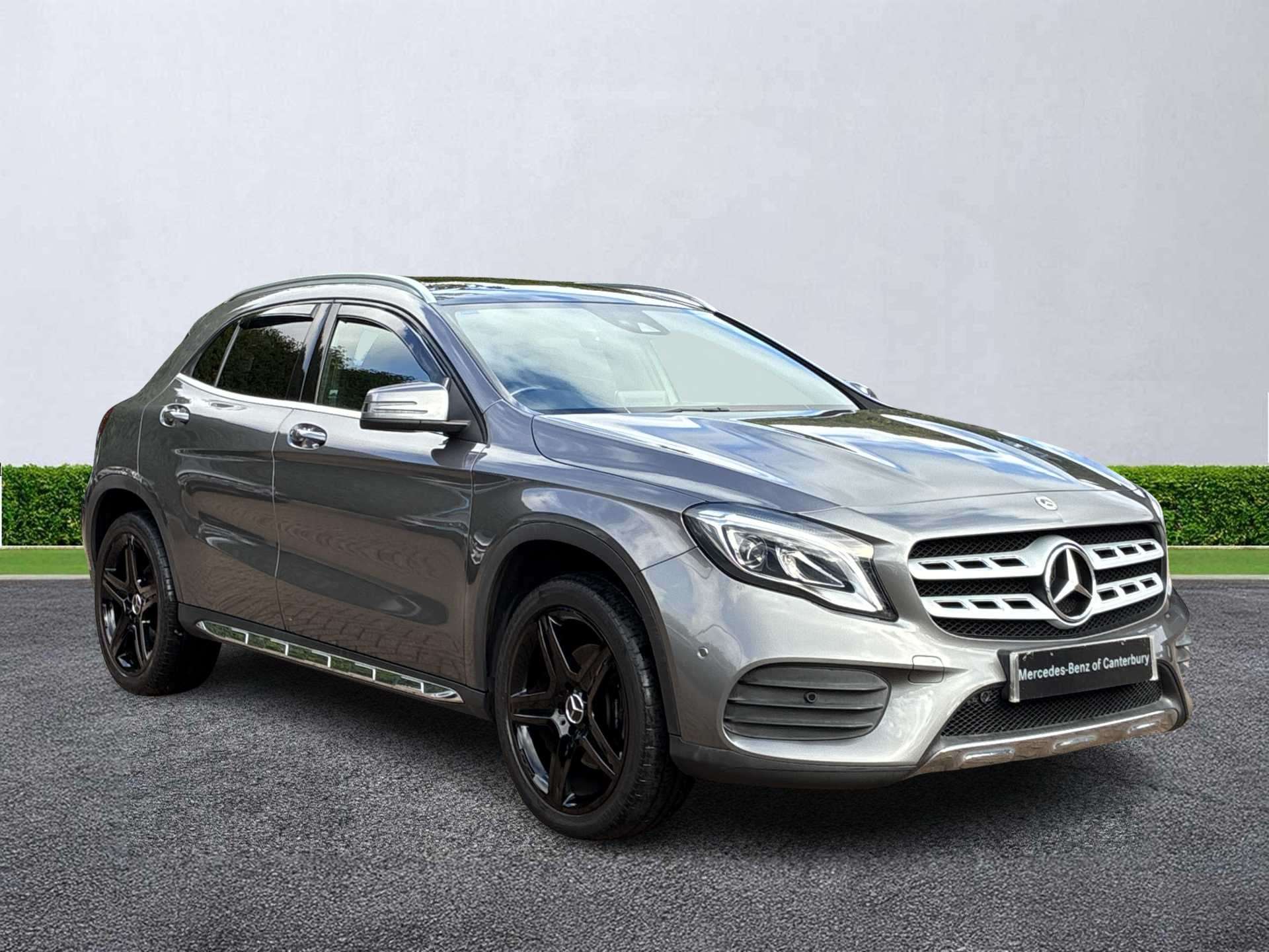 MERCEDES-BENZ GLA DIESEL HATCHBACK Gla 220D 4Matic Amg Line Prem Plus 5Dr Auto
