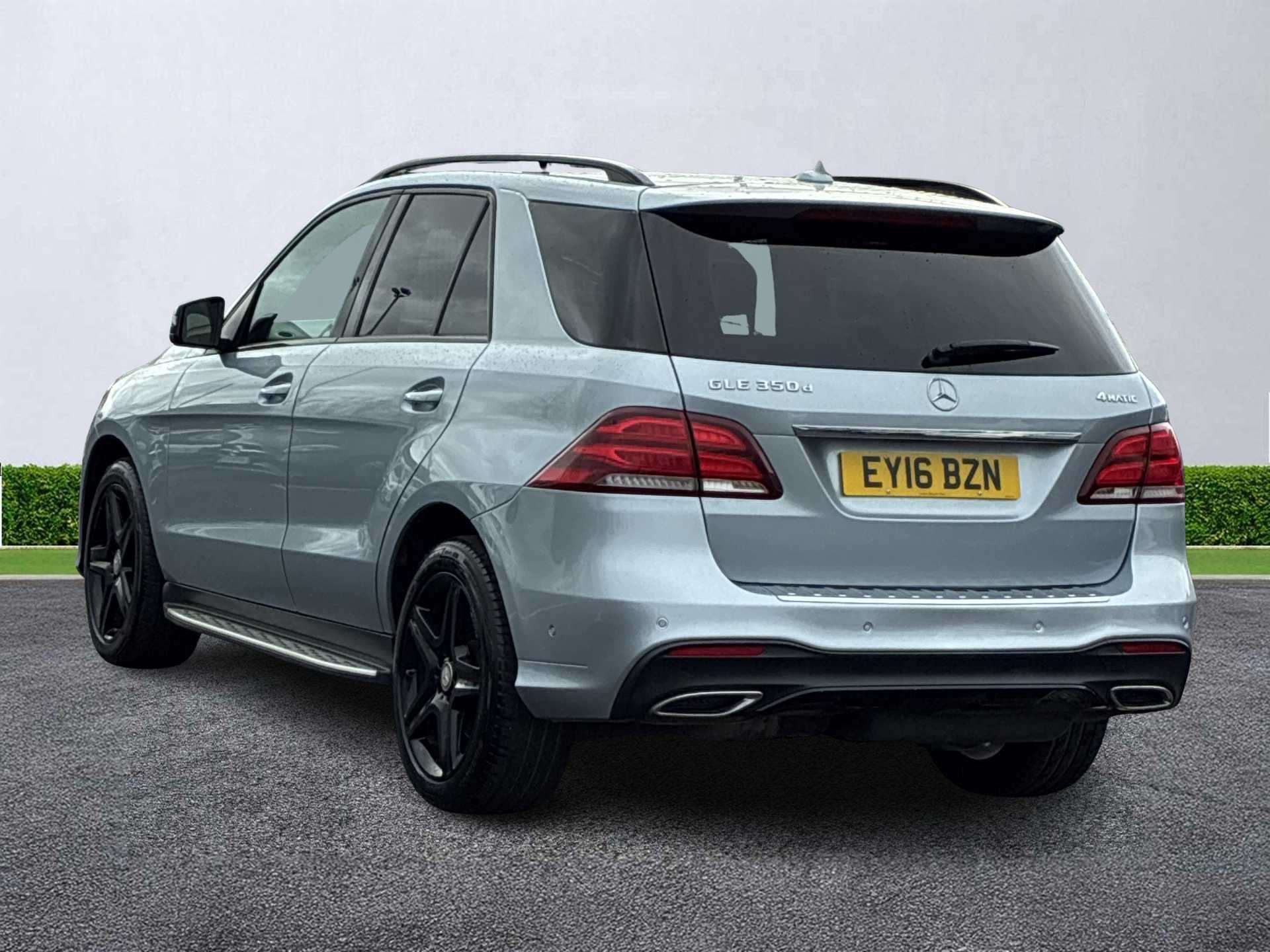 Used MERCEDES-BENZ GLE Gle 350D 4Matic Amg Line Premium 5Dr 9G-Tronic ...
