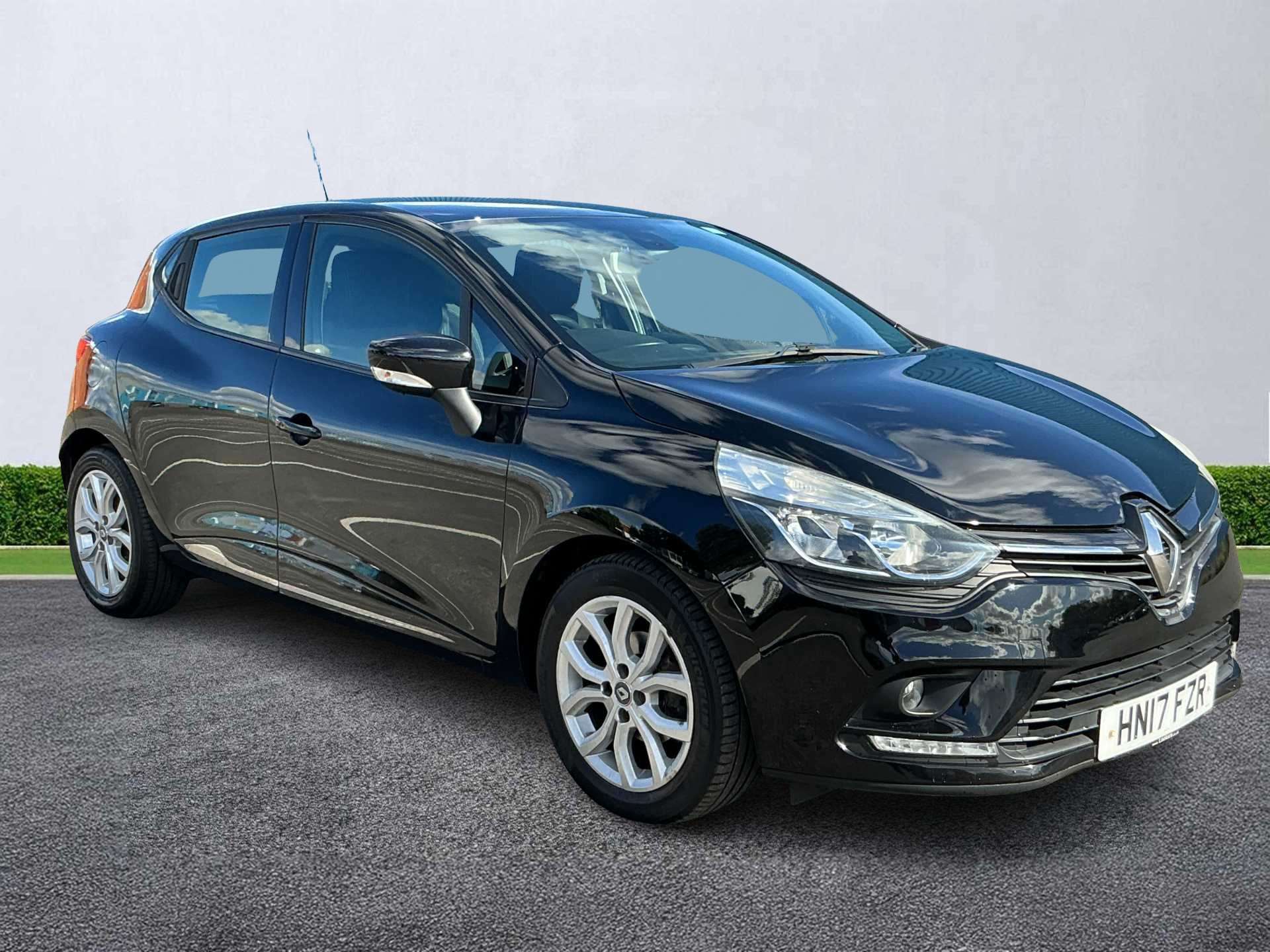 RENAULT CLIO HATCHBACK 0.9 Tce 90 Eco Dynamique Nav 5Dr