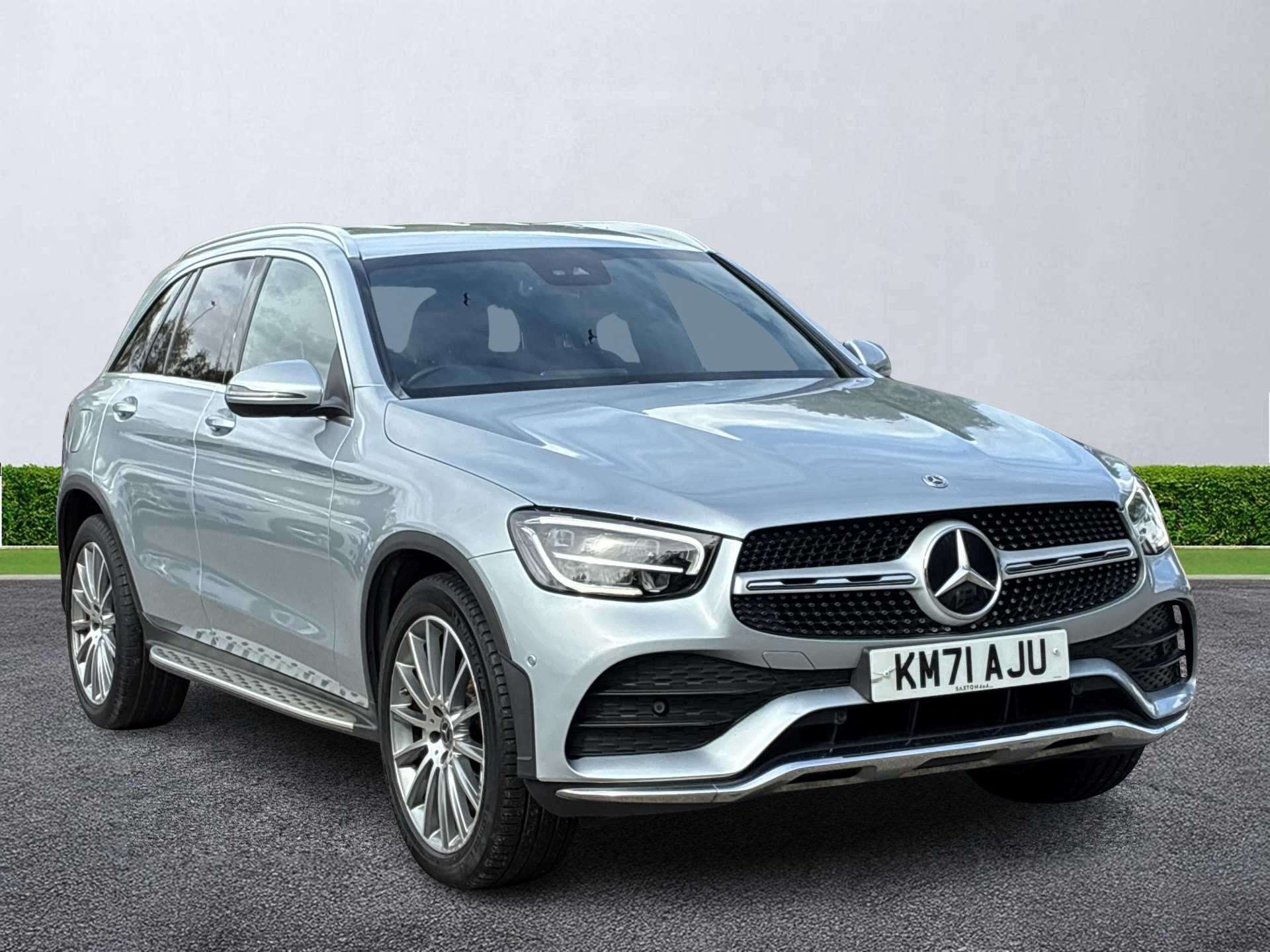 MERCEDES-BENZ GLC DIESEL ESTATE Glc 220D 4Matic Amg Line Premium 5Dr 9G-Tronic