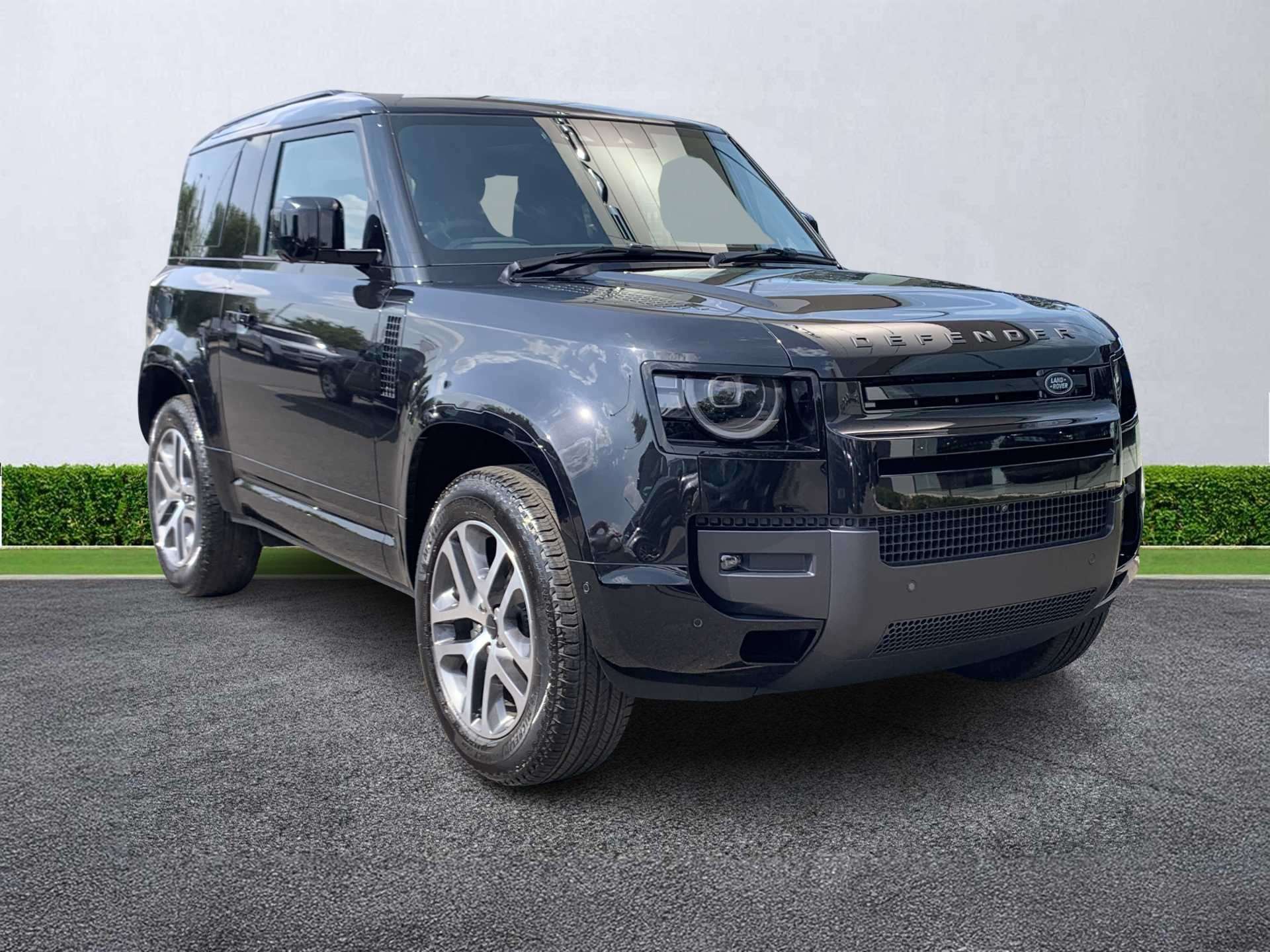 LAND ROVER DEFENDER DIESEL ESTATE 3.0 D250 X-Dynamic Hse 90 3Dr Auto