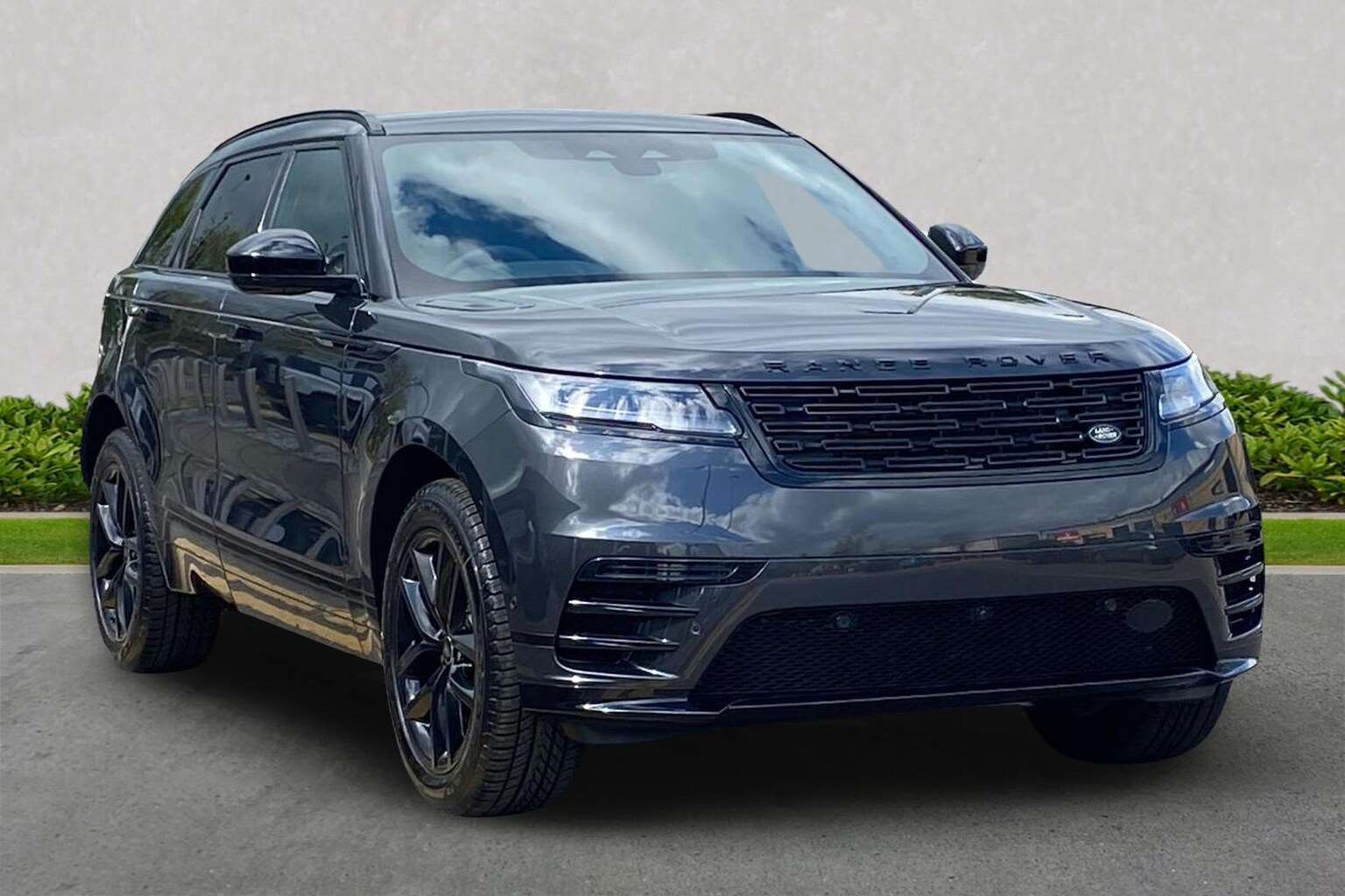 LAND ROVER RANGE ROVER VELAR DIESEL ESTATE 2.0 D200 Mhev Dynamic Se 5Dr Auto