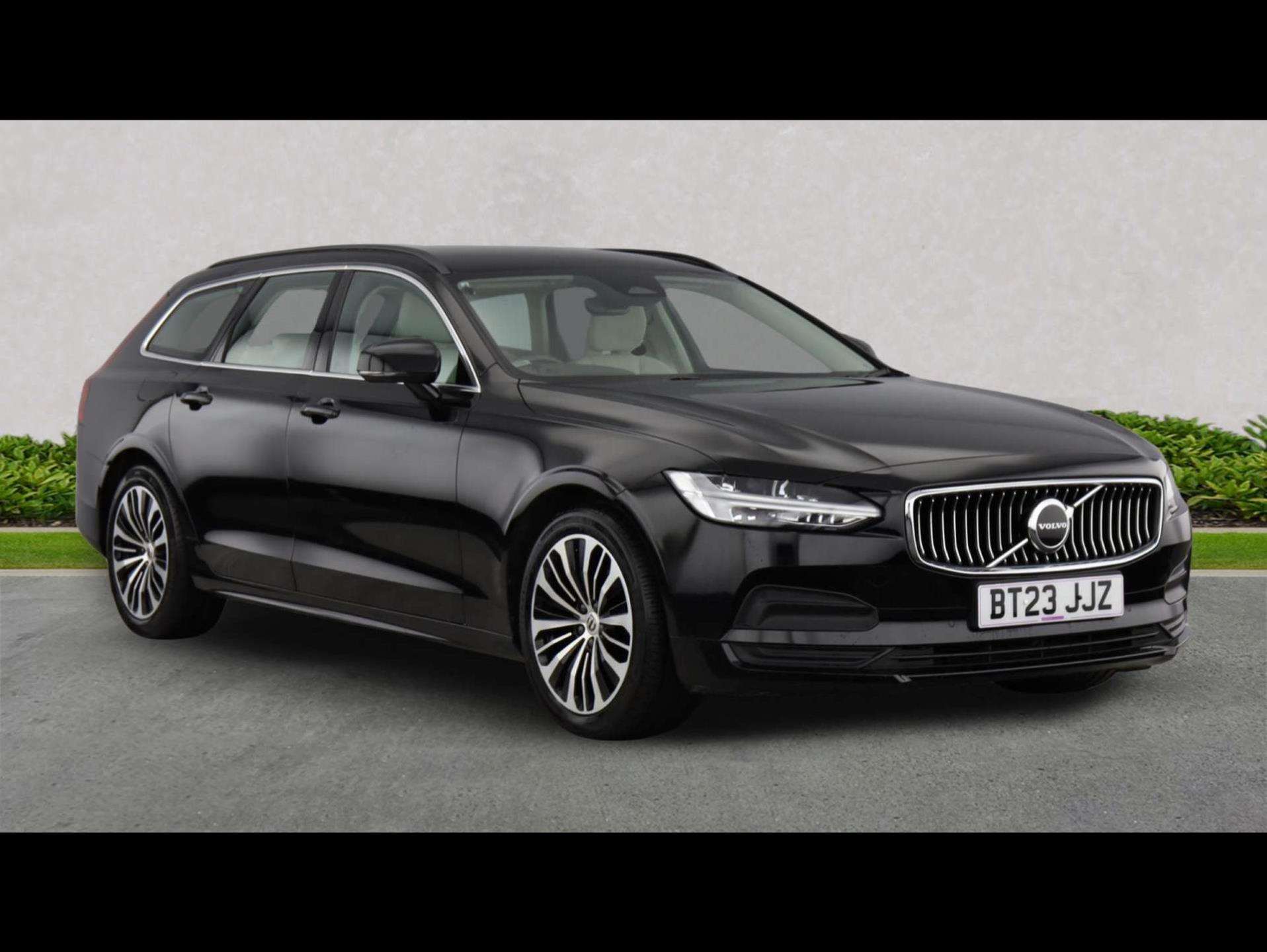 VOLVO V90 ESTATE 2.0 B4P Core 5Dr Auto