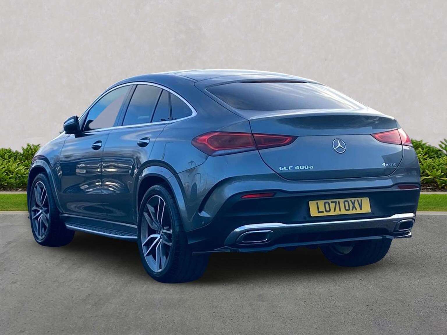 used-mercedes-benz-gle-coupe-gle-400d-4matic-amg-line-premium-5dr-9g