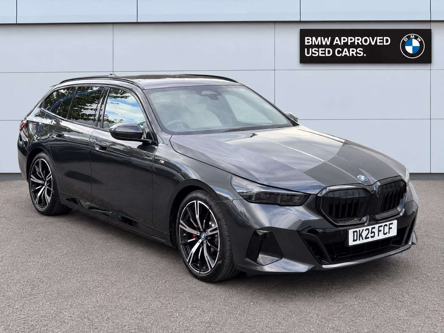 BMW 5 SERIES TOURING 530E M Sport Pro 5Dr Auto