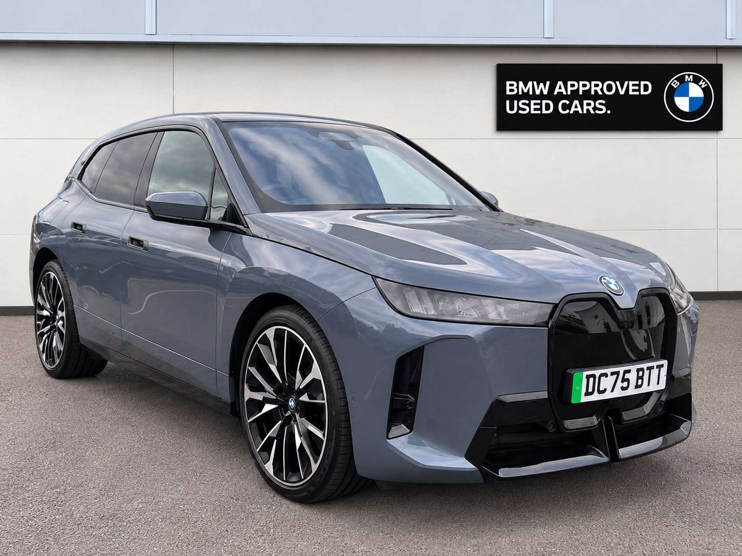 2026 BMW iX