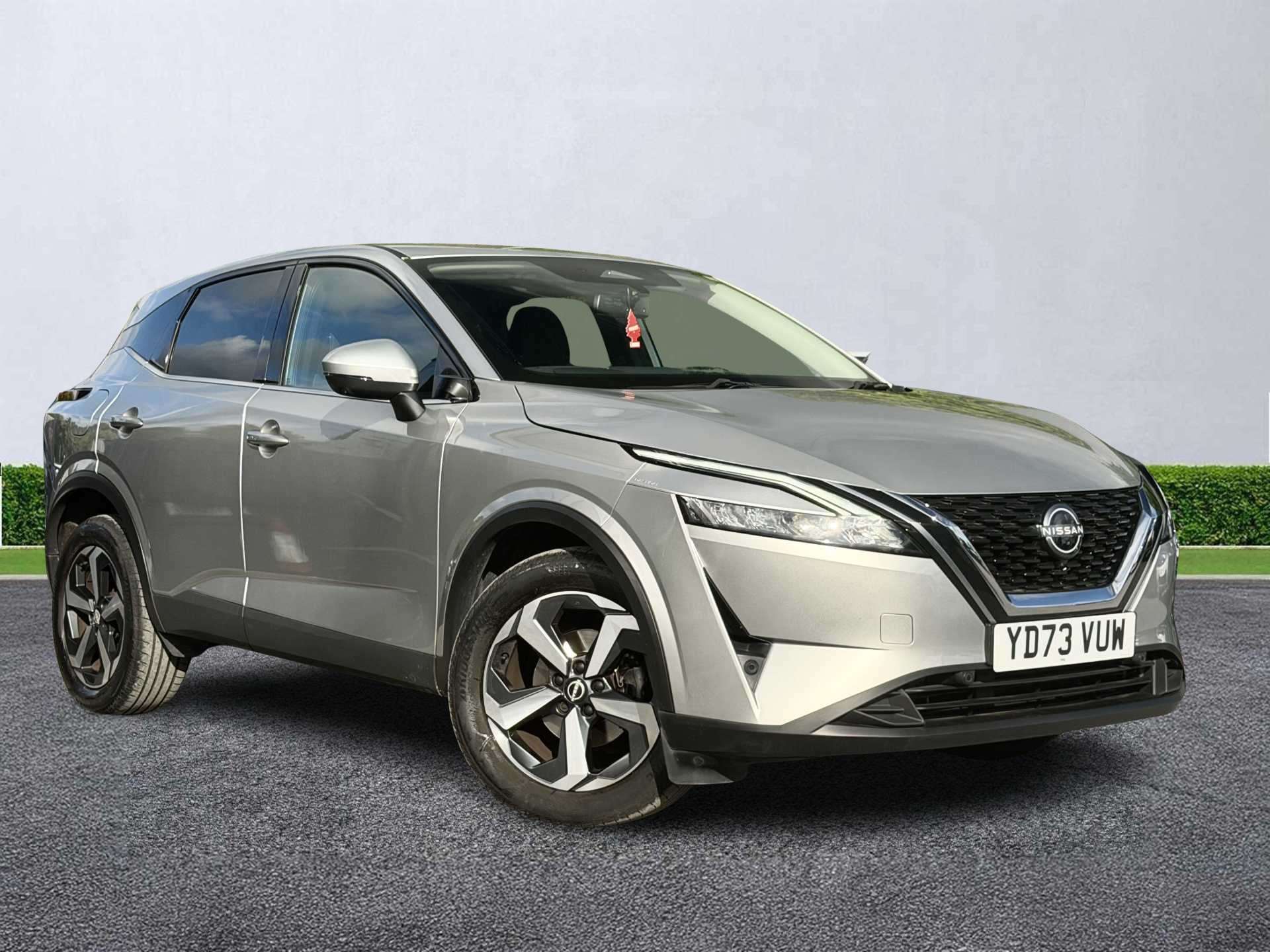 NISSAN QASHQAI HATCHBACK 1.3 Dig-T Mh 158 N-Connecta 5Dr Xtronic