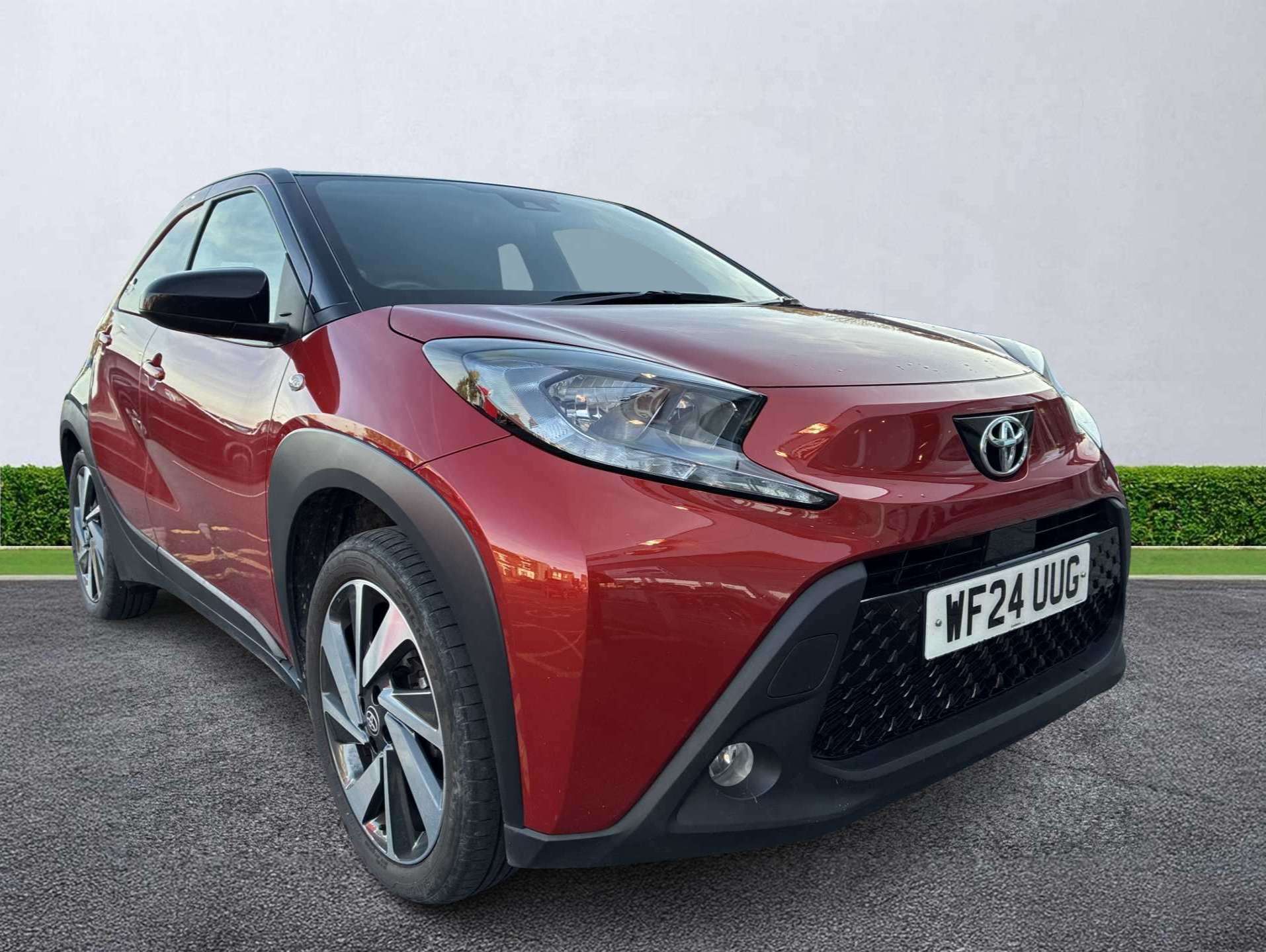 TOYOTA AYGO X HATCHBACK 1.0 VVT-i Edge 5dr