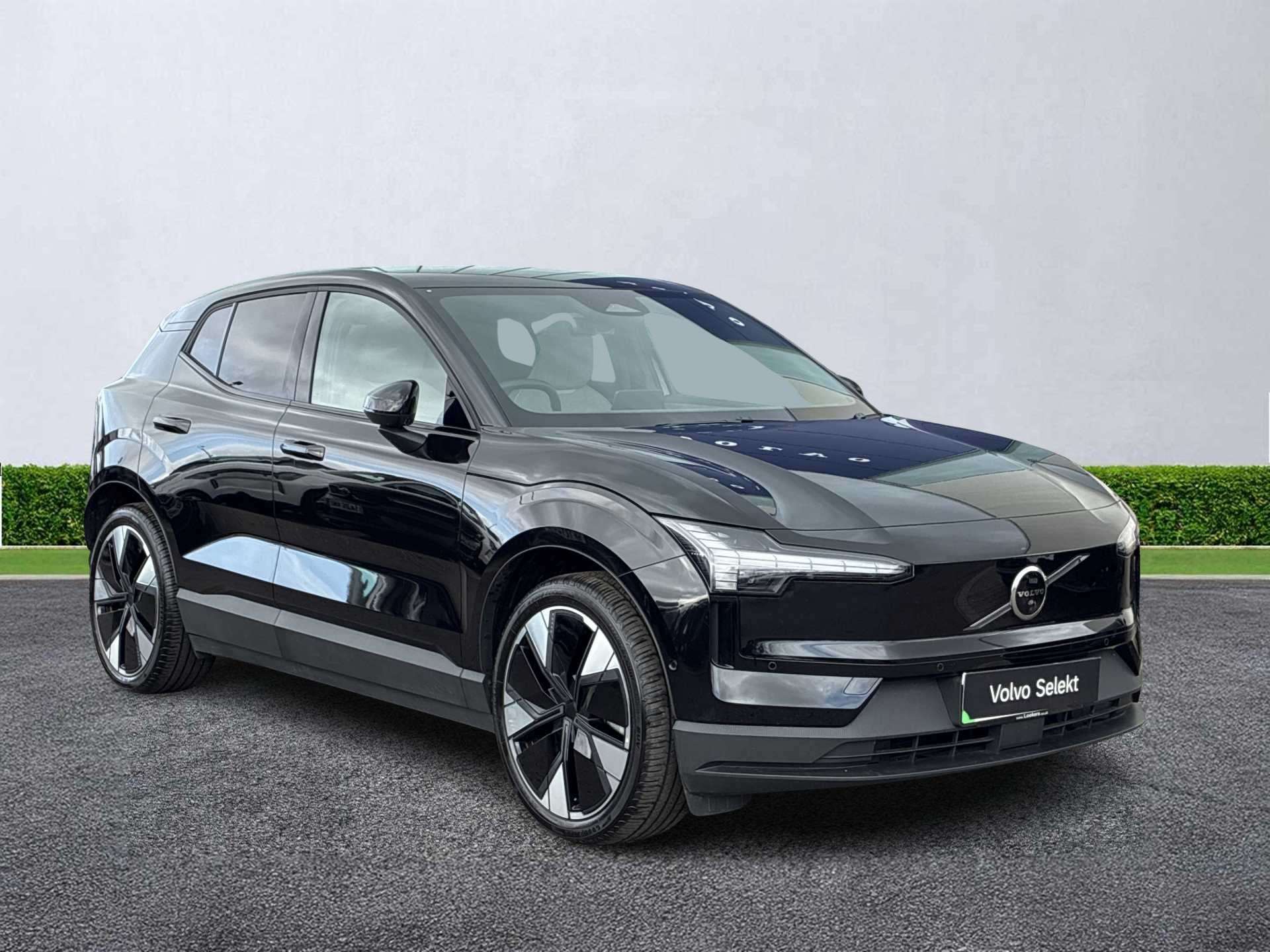VOLVO EX30 ESTATE 315Kw Twin Motor Performance Ultra 69Kwh 5Dr Auto
