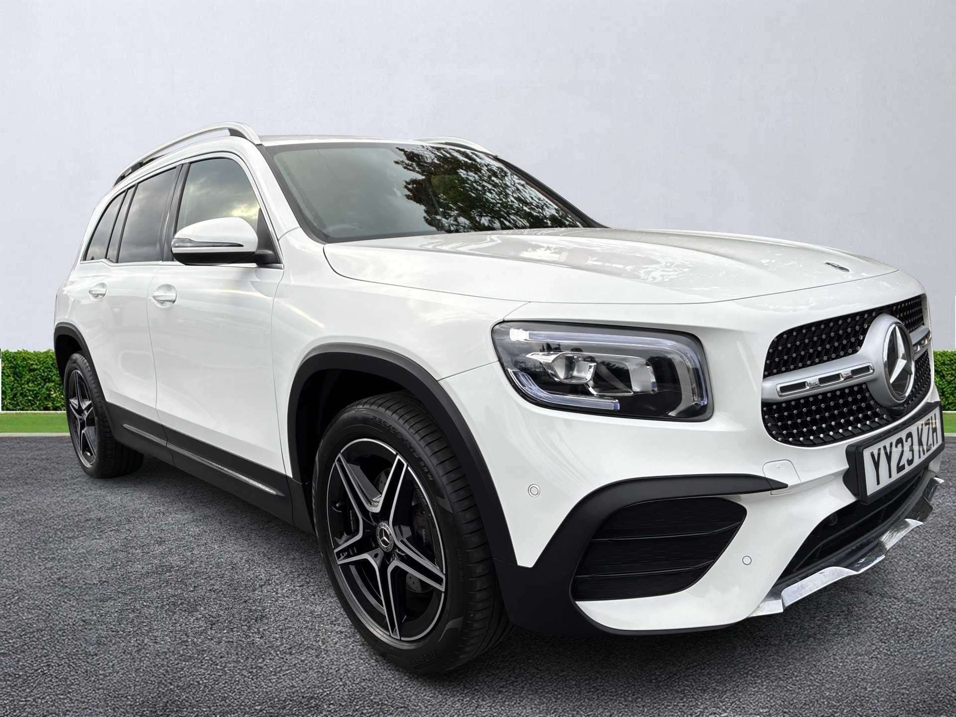 MERCEDES-BENZ GLB ESTATE Glb 200 Amg Line Executive 5Dr 7G-Tronic